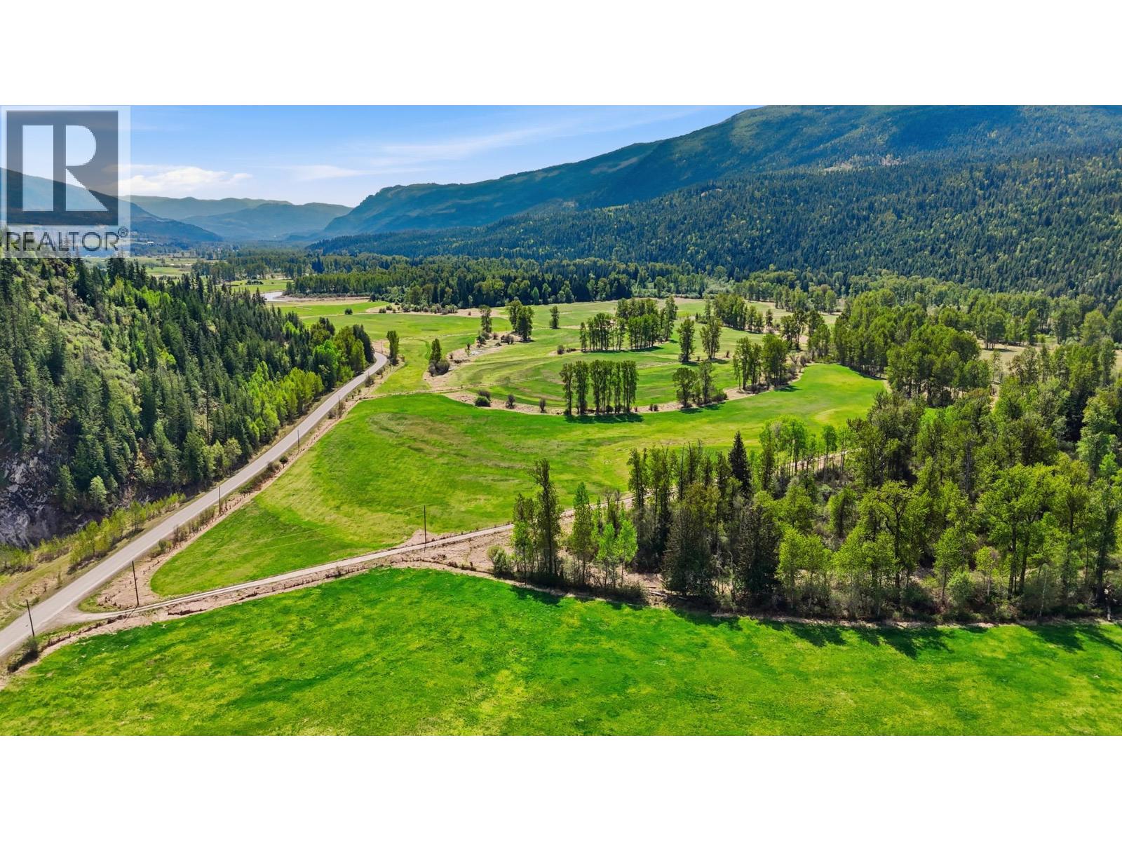 000 Lumby Mabel Lake Road Property Photo 12