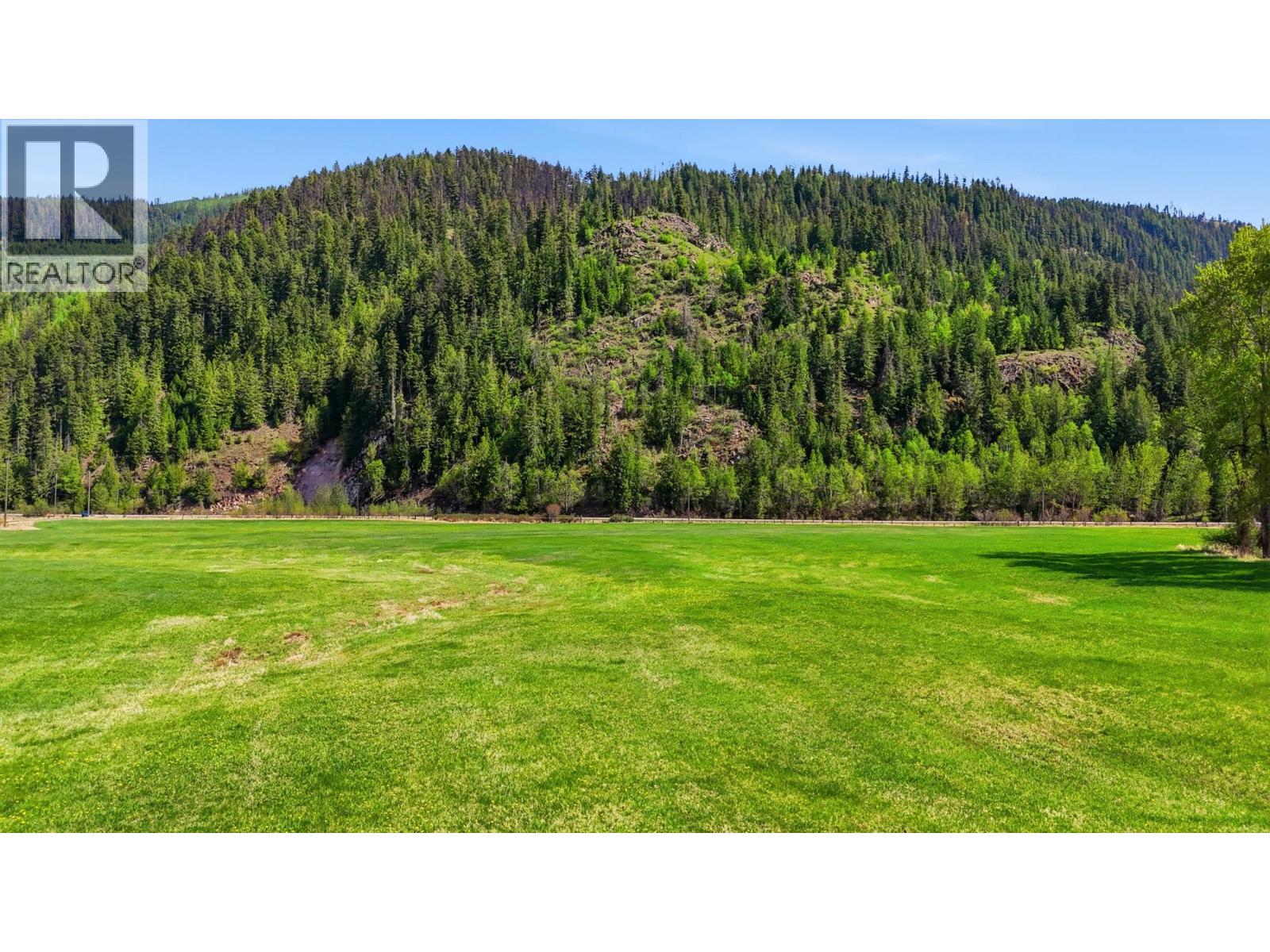 000 Lumby Mabel Lake Road Property Photo 17