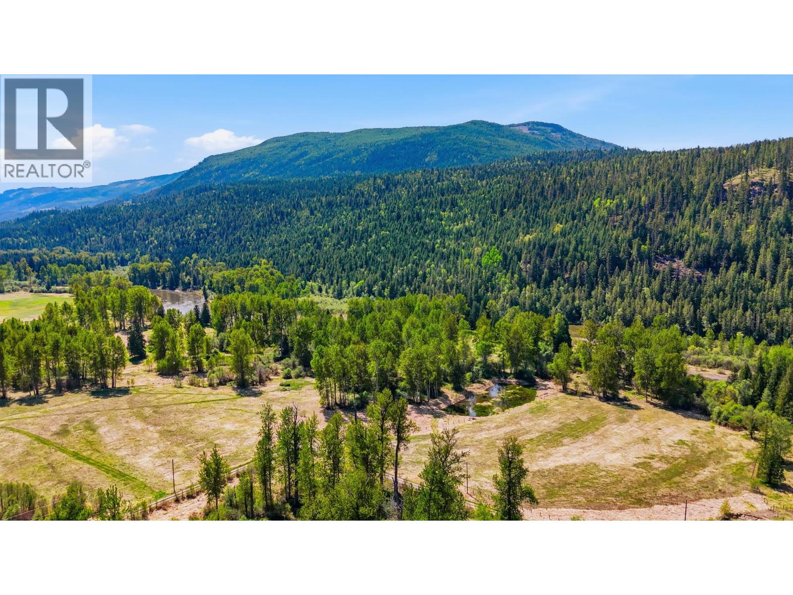 000 Lumby Mabel Lake Road Property Photo 25