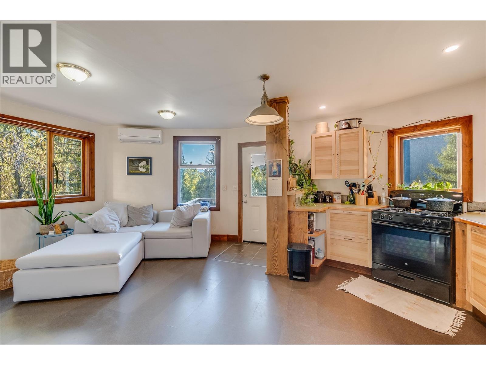 2129 Svoboda Road Property Photo 82