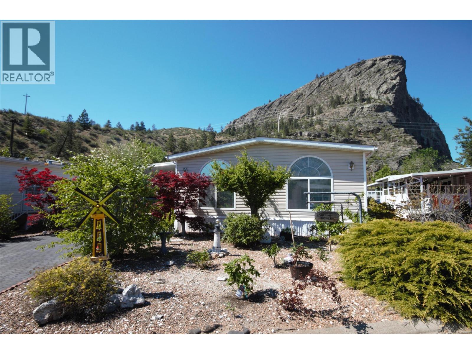8598 Highway 97 Unit# 15 Property Photo 4