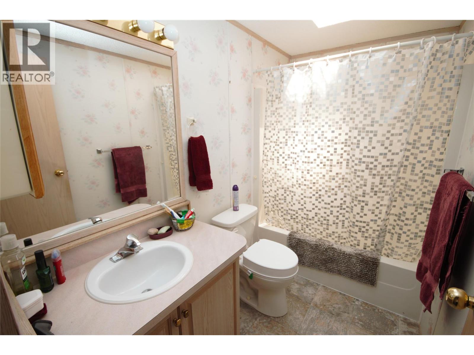 8598 Highway 97 Unit# 15 Property Photo 18