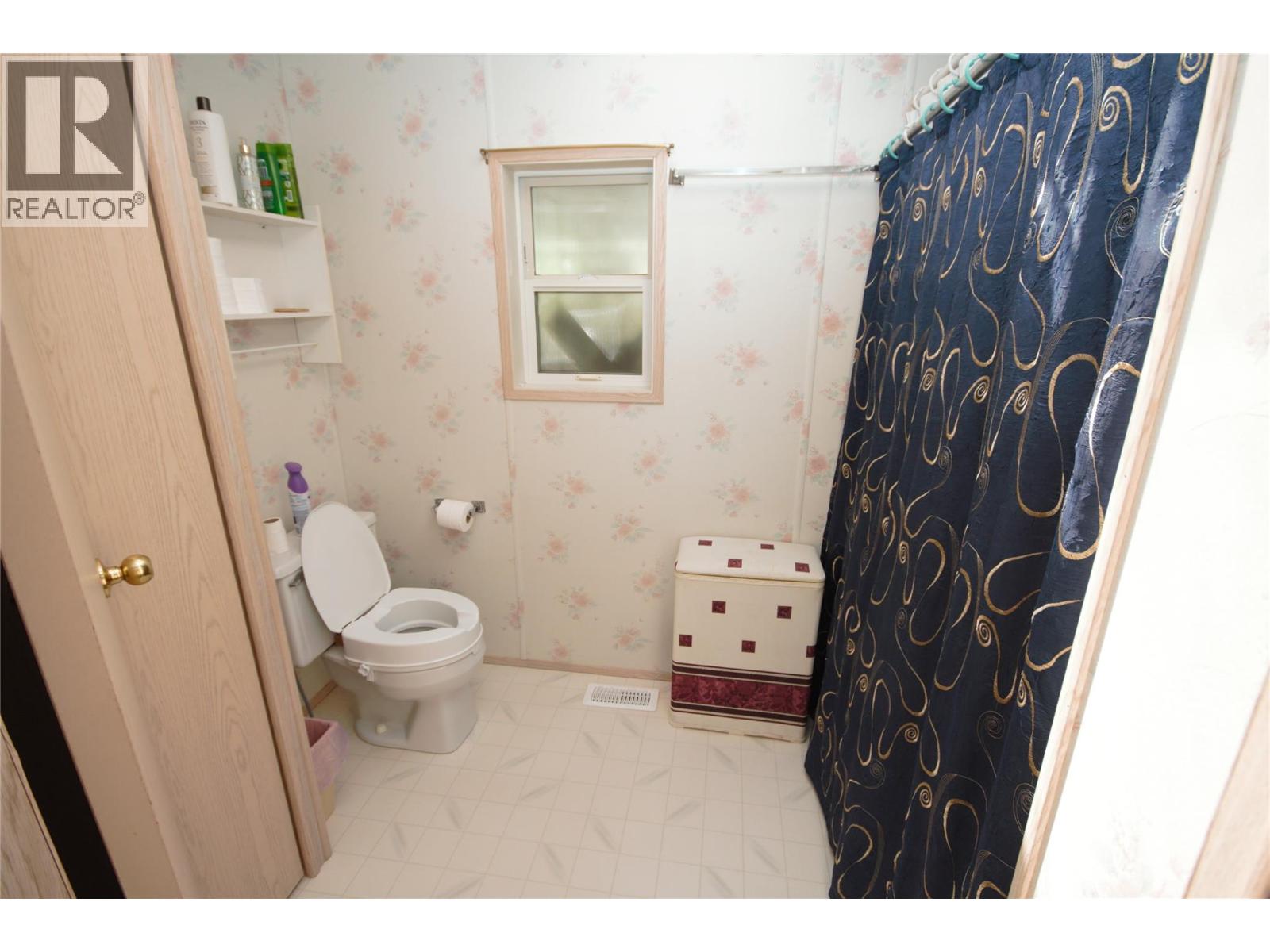 8598 Highway 97 Unit# 15 Property Photo 23
