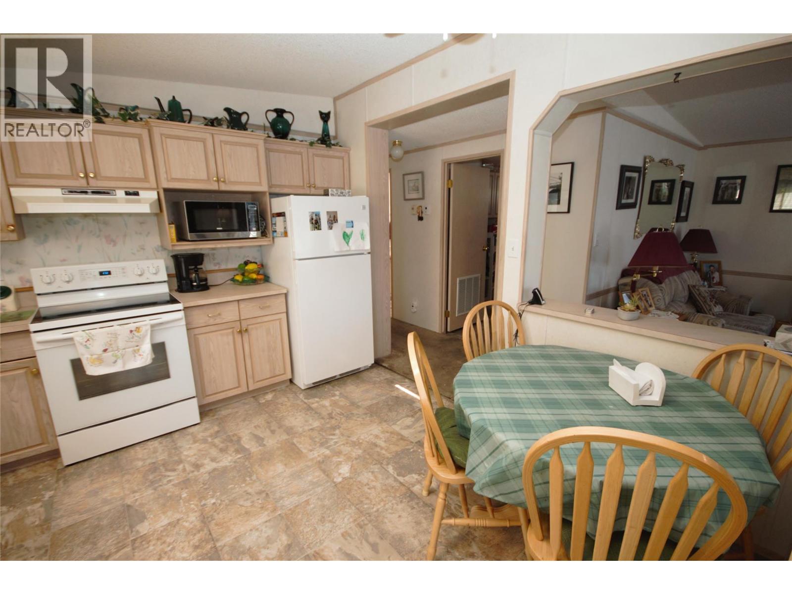 8598 Highway 97 Unit# 15 Property Photo 28
