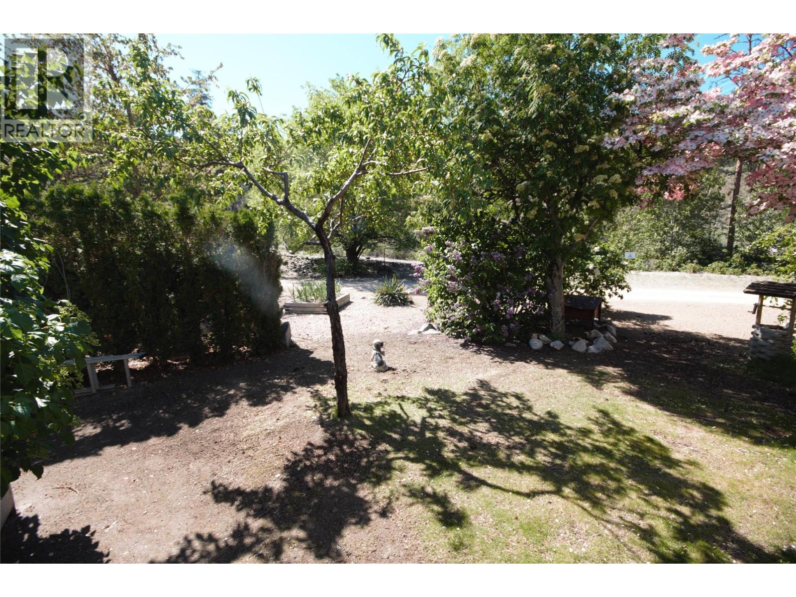 8598 Highway 97 Unit# 15 Property Photo 36