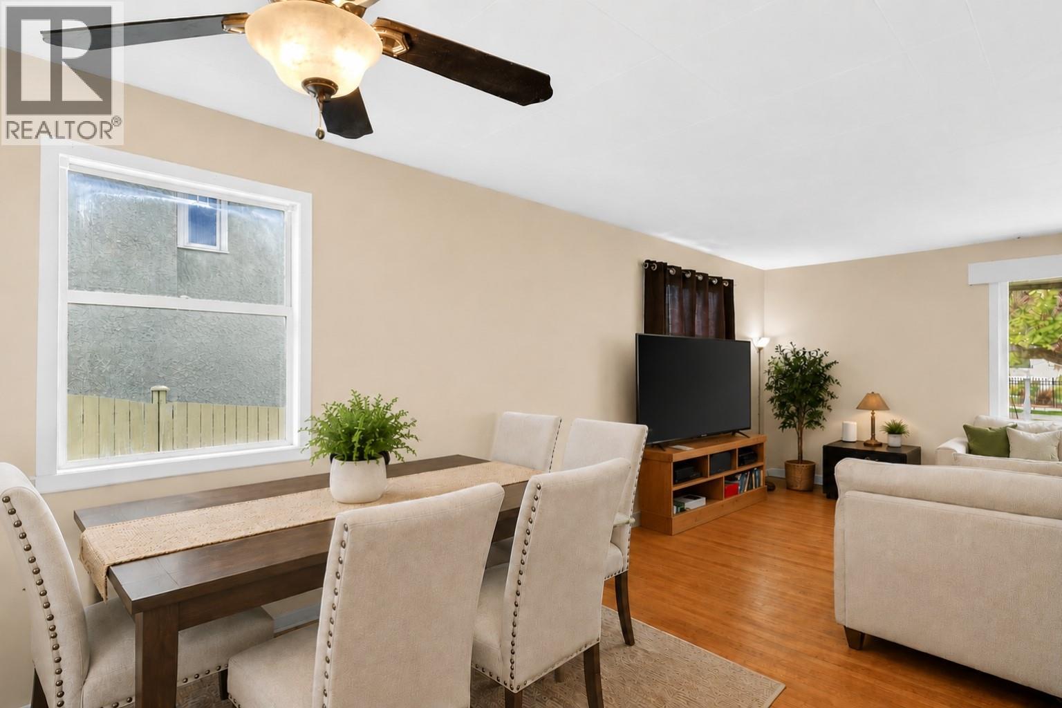 1829 Abbott Street Property Photo 9