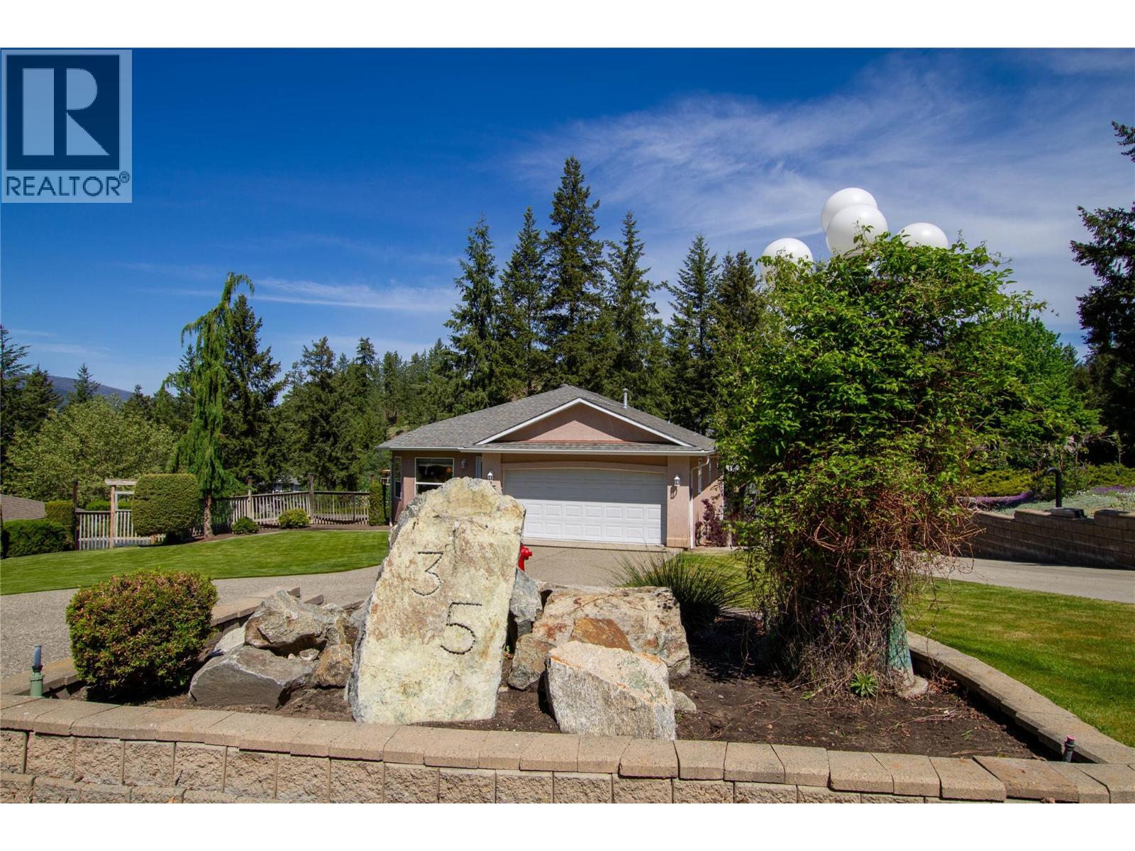 35 Peregrine Way Property Photo 64