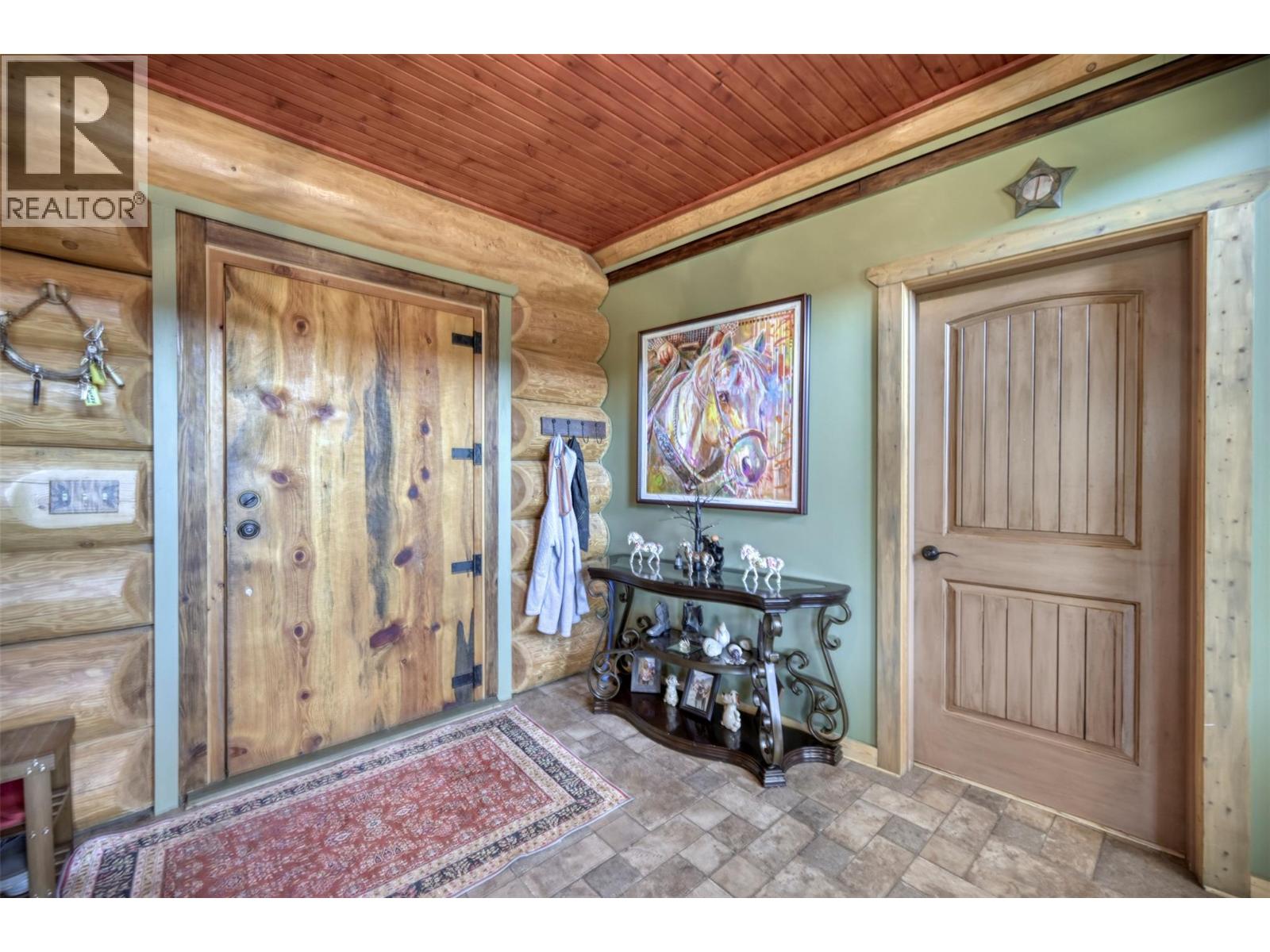 150 Nighthawk Road Property Photo 12
