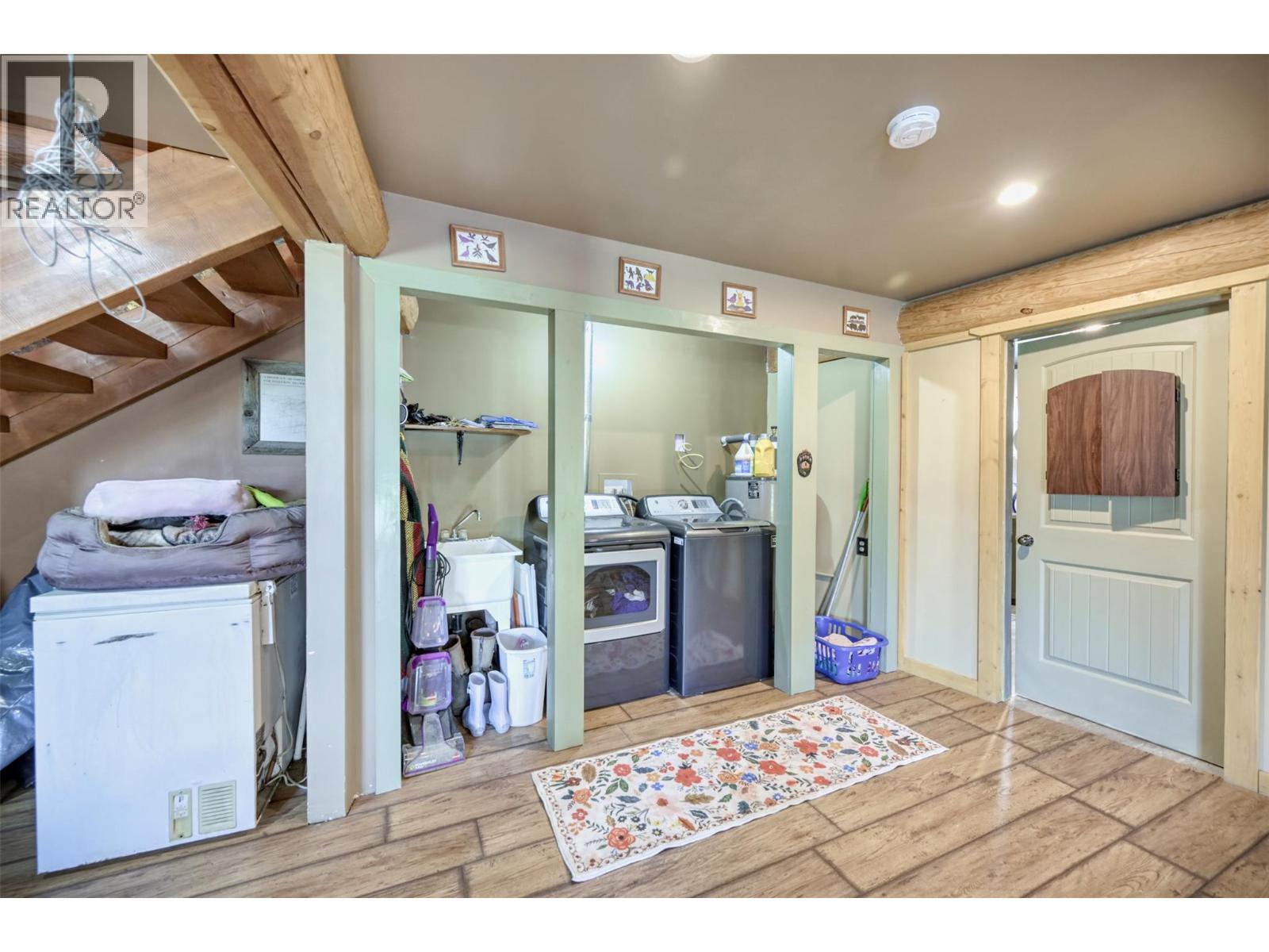 150 Nighthawk Road Property Photo 20