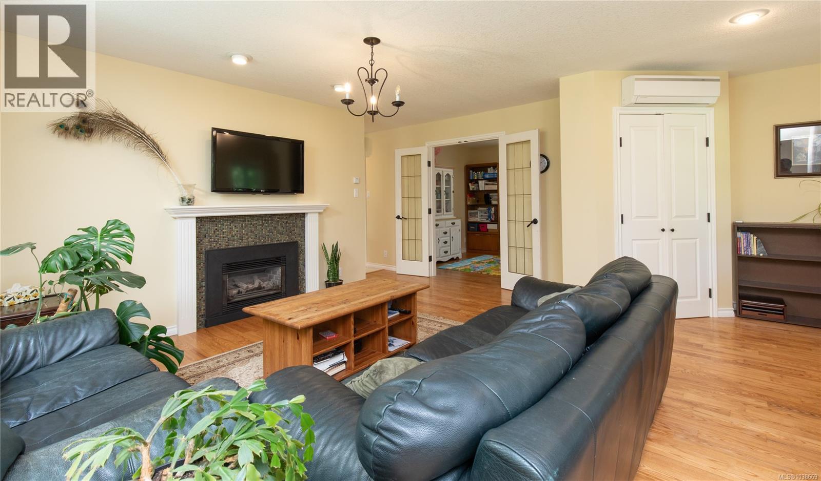 2956 Ridgeway Rd Property Photo 10