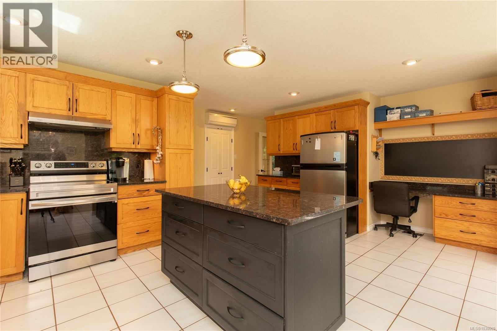2956 Ridgeway Rd Property Photo 19