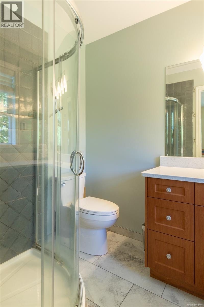 2956 Ridgeway Rd Property Photo 32