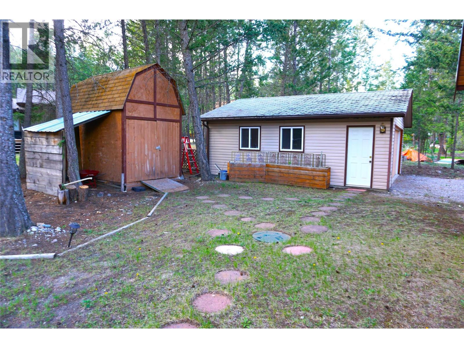 4332 Circle Drive Property Photo 7