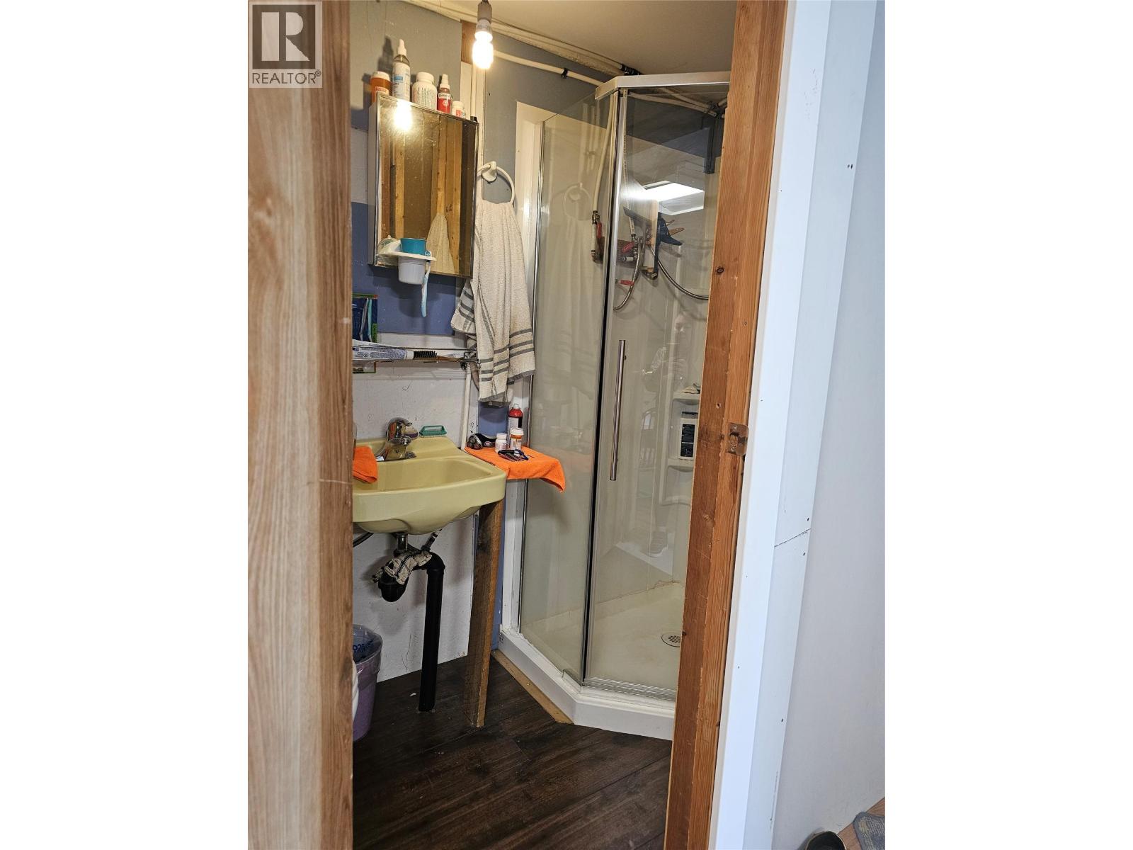 5851 33 Highway Property Photo 25