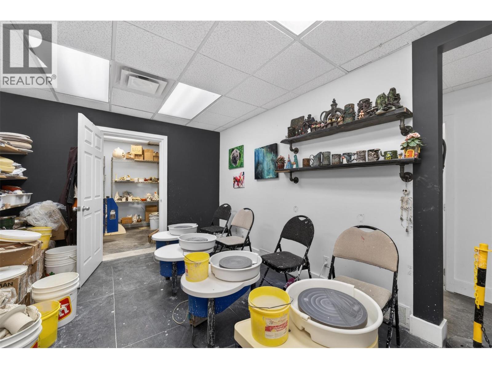 81 Hudson Avenue Ne Property Photo 18