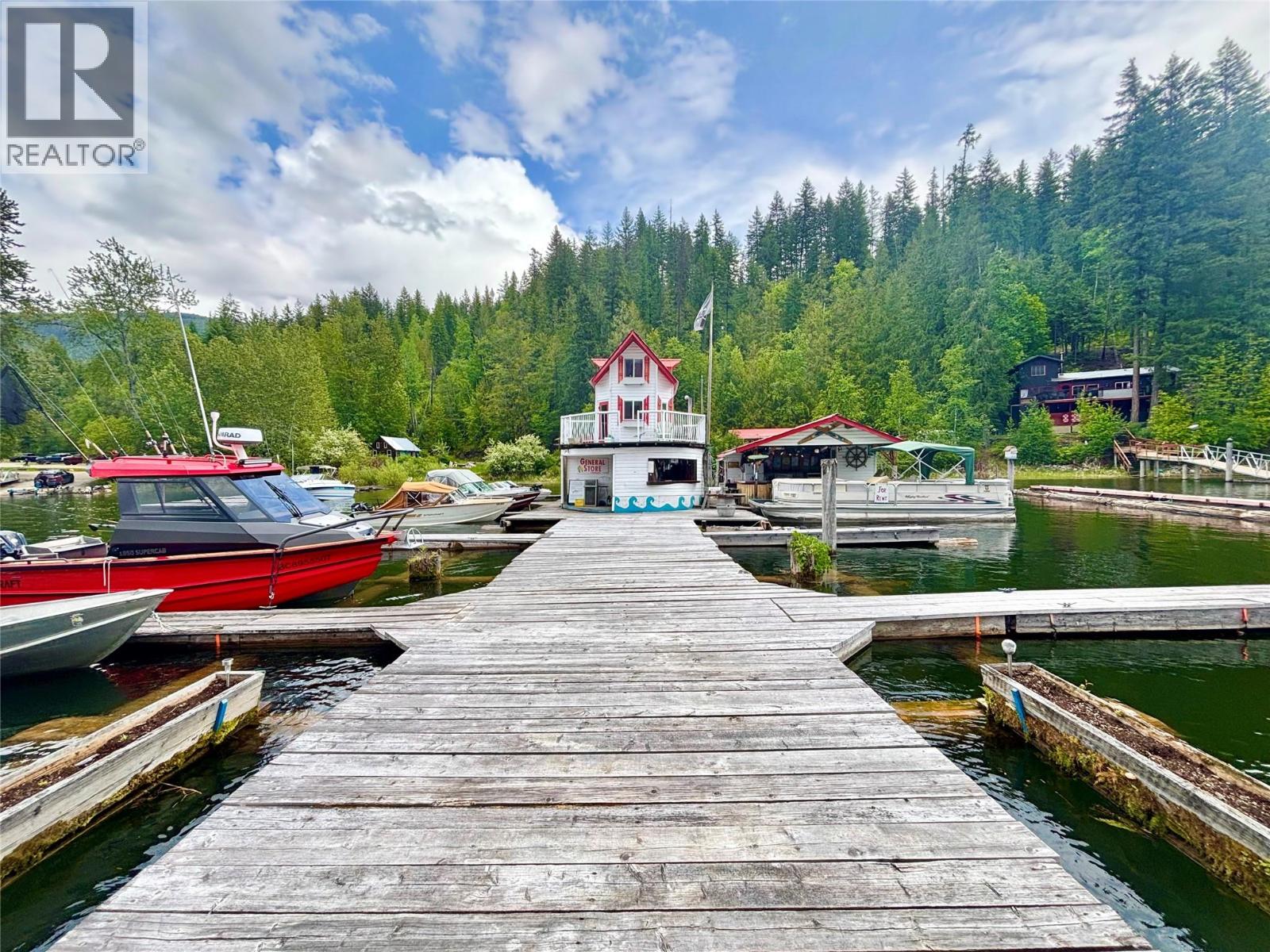 3614 Lumby Mabel Lake Road Property Photo 15