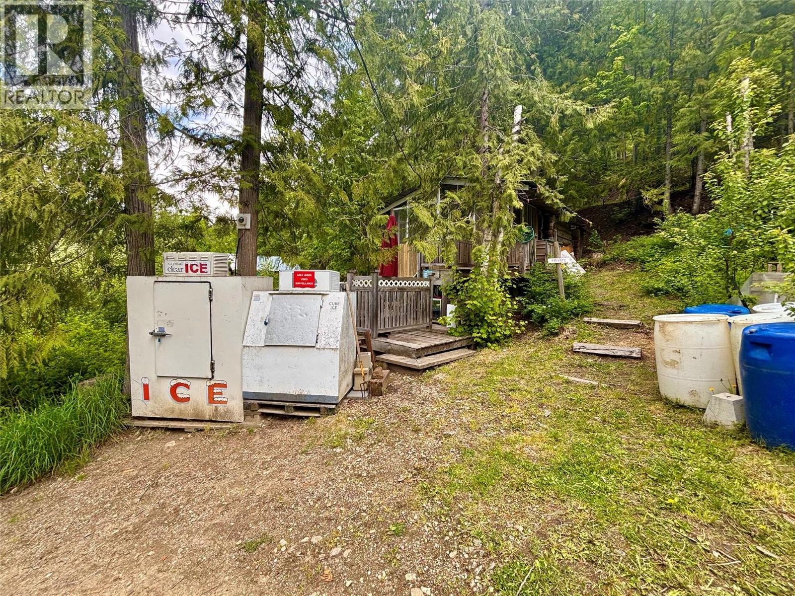 3614 Lumby Mabel Lake Road Property Photo 42