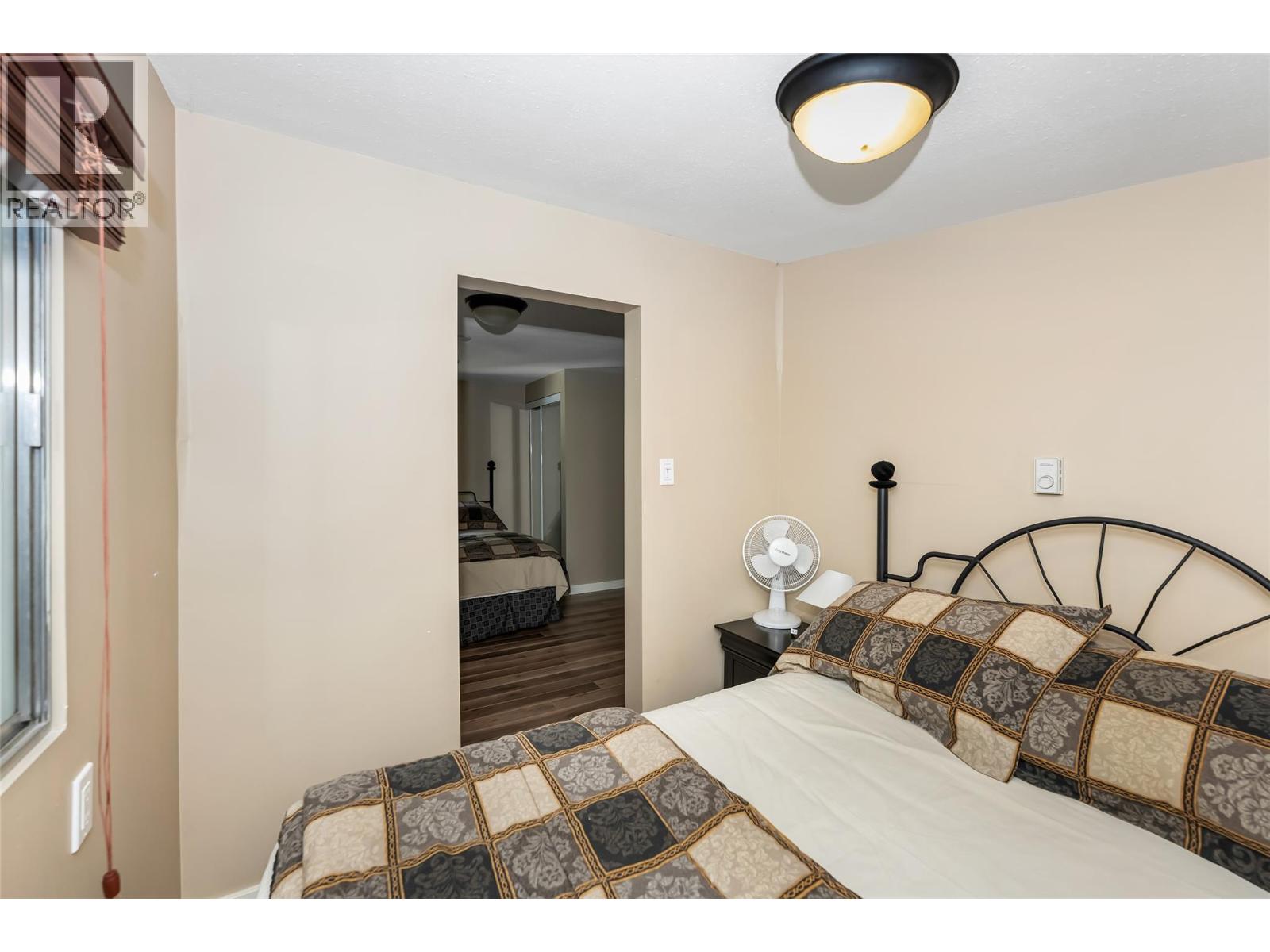 8979 Hummingbird Frontage Road Property Photo 24