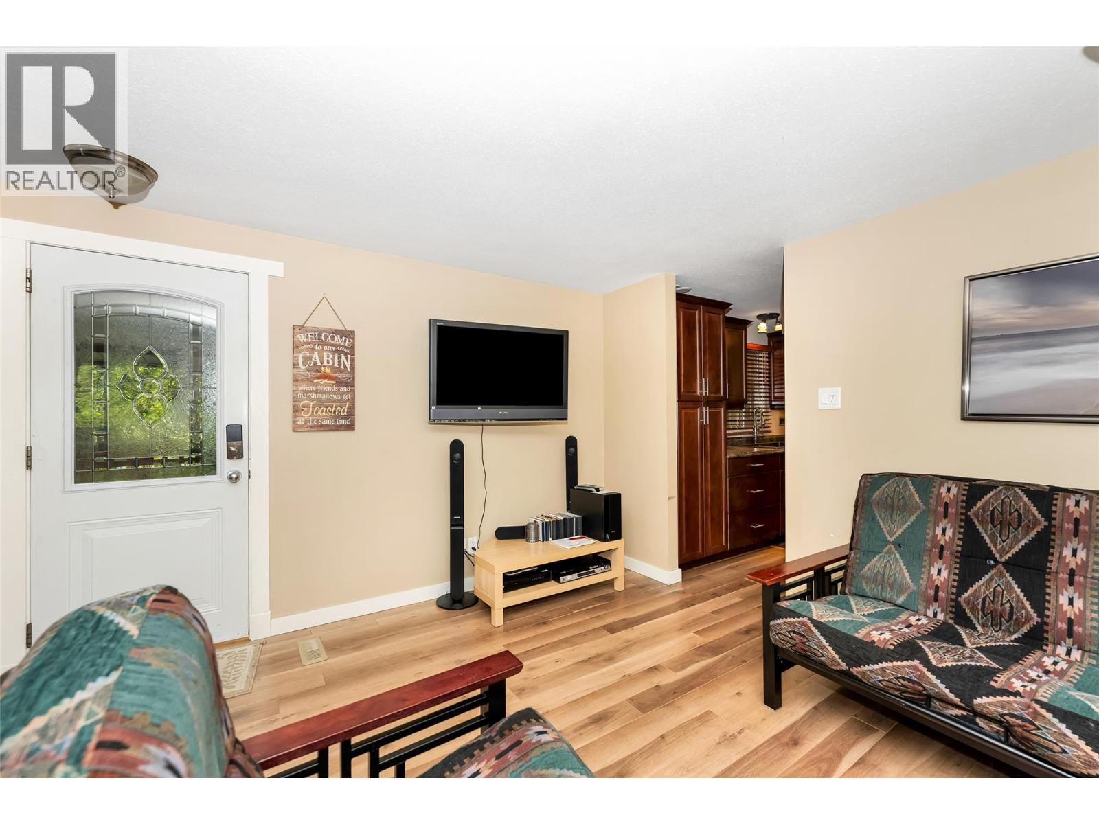 8979 Hummingbird Frontage Road Property Photo 34