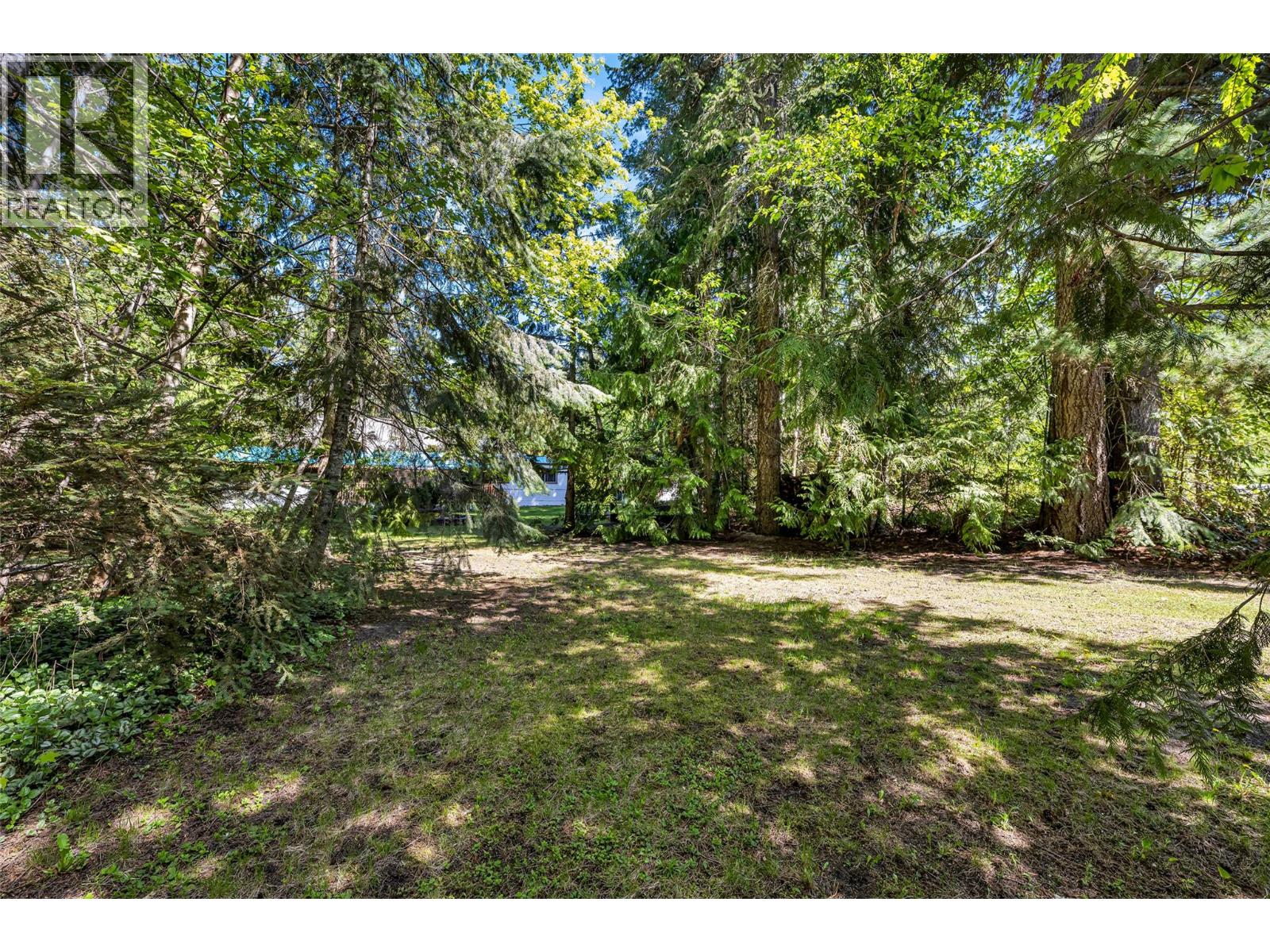 8979 Hummingbird Frontage Road Property Photo 53