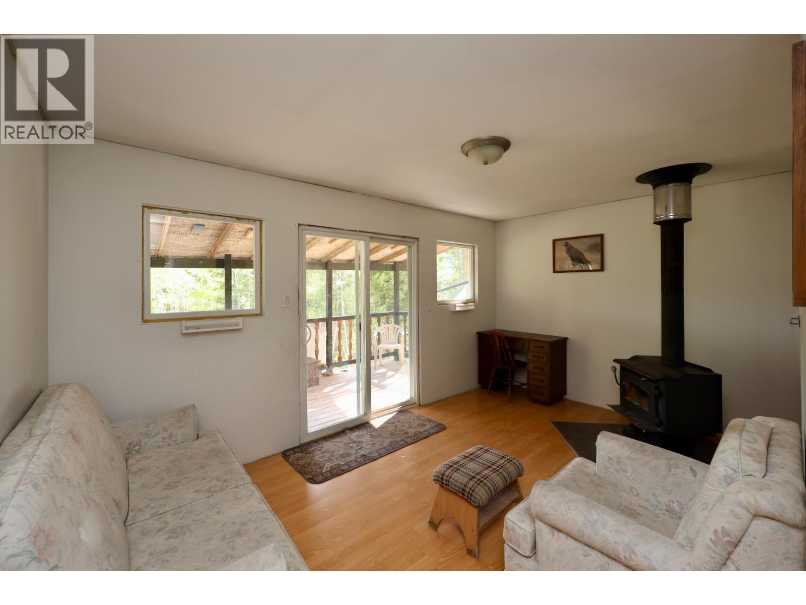 3033 Olive Road Property Photo 23