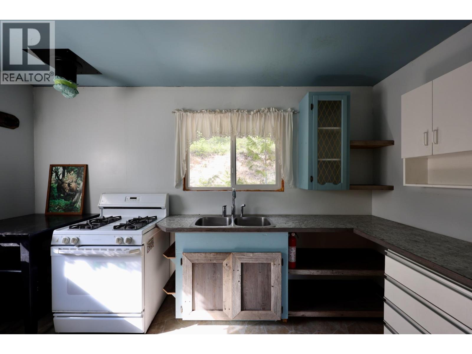 3033 Olive Road Property Photo 30