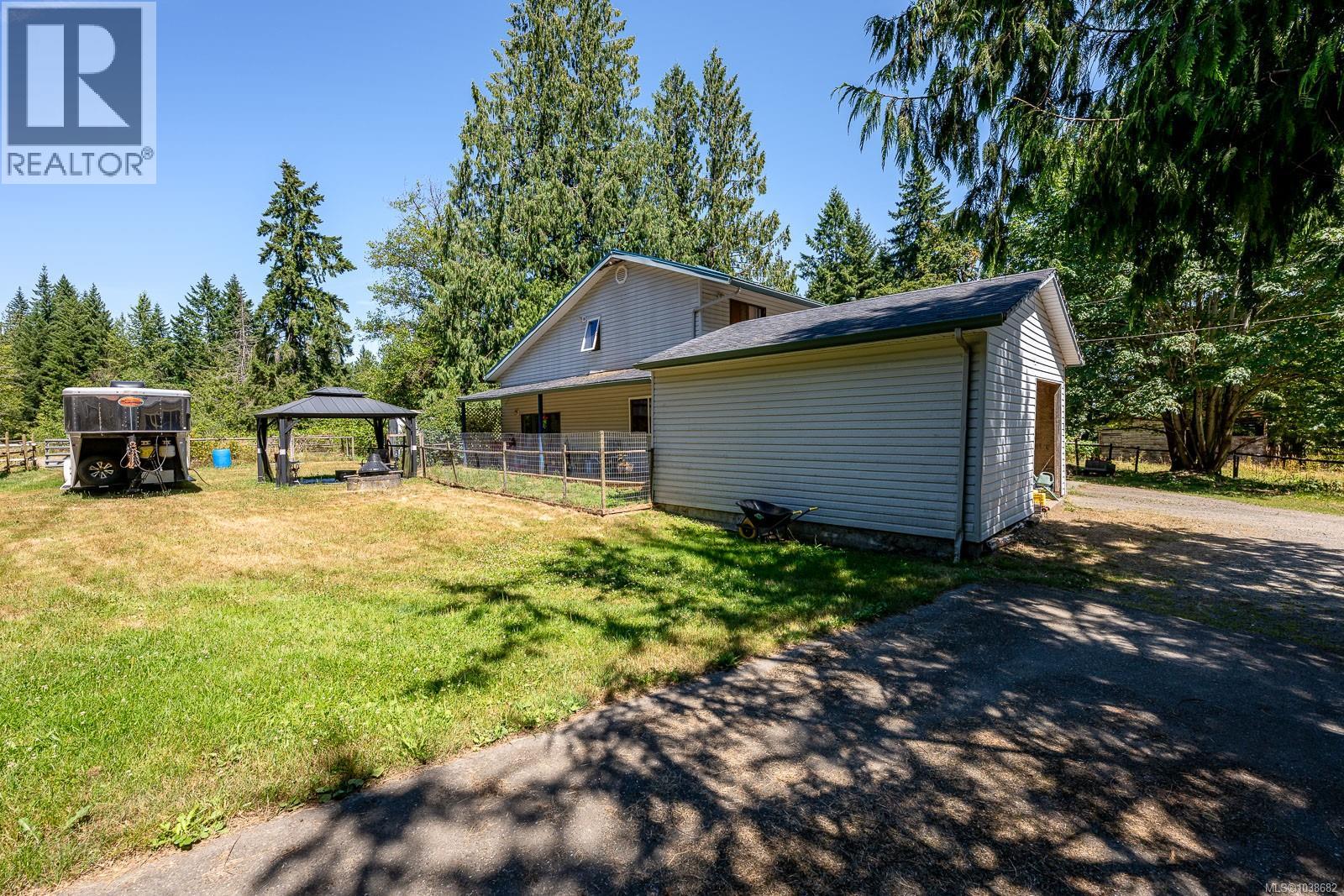 2468 Endall Rd Property Photo 49