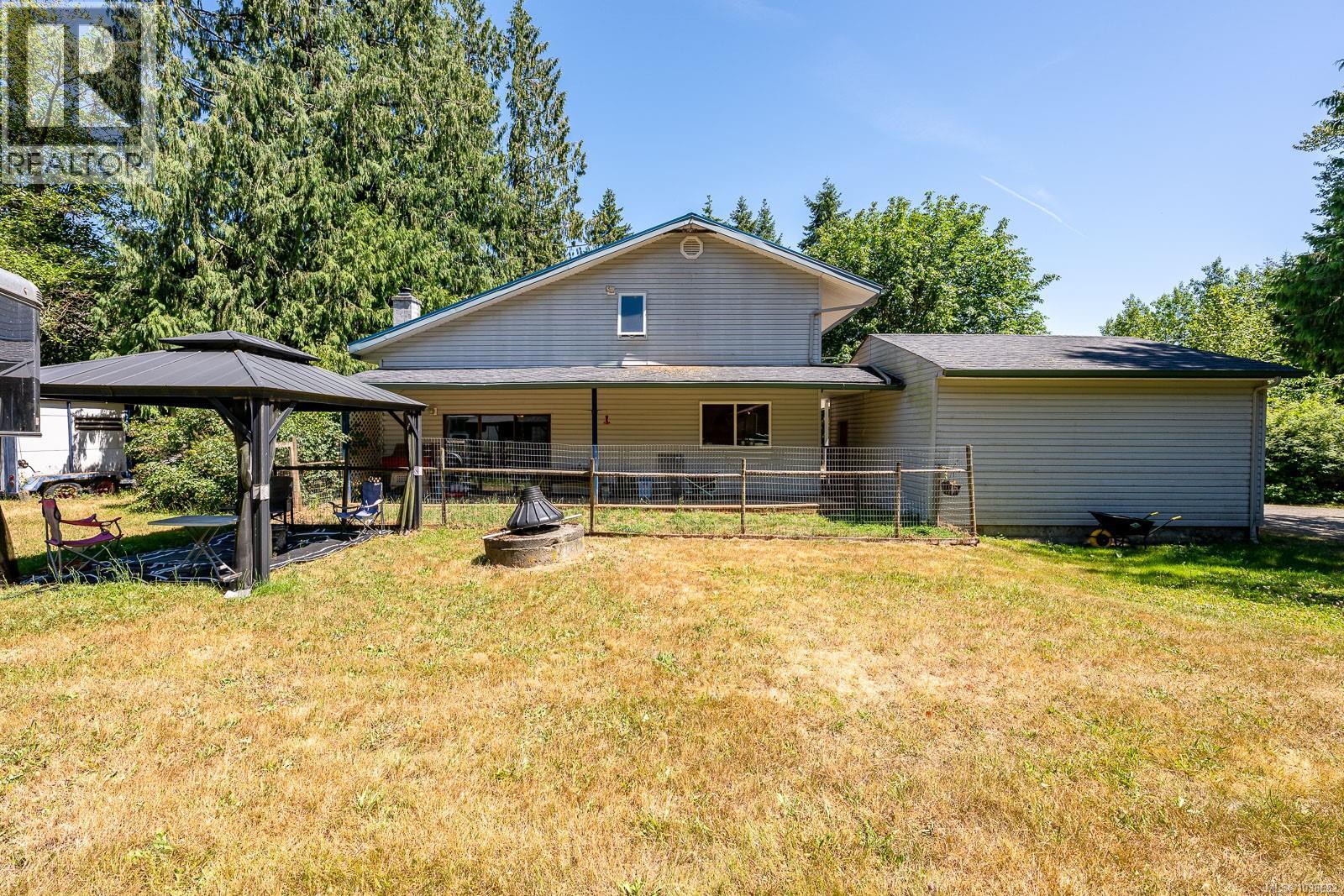2468 Endall Rd Property Photo 50