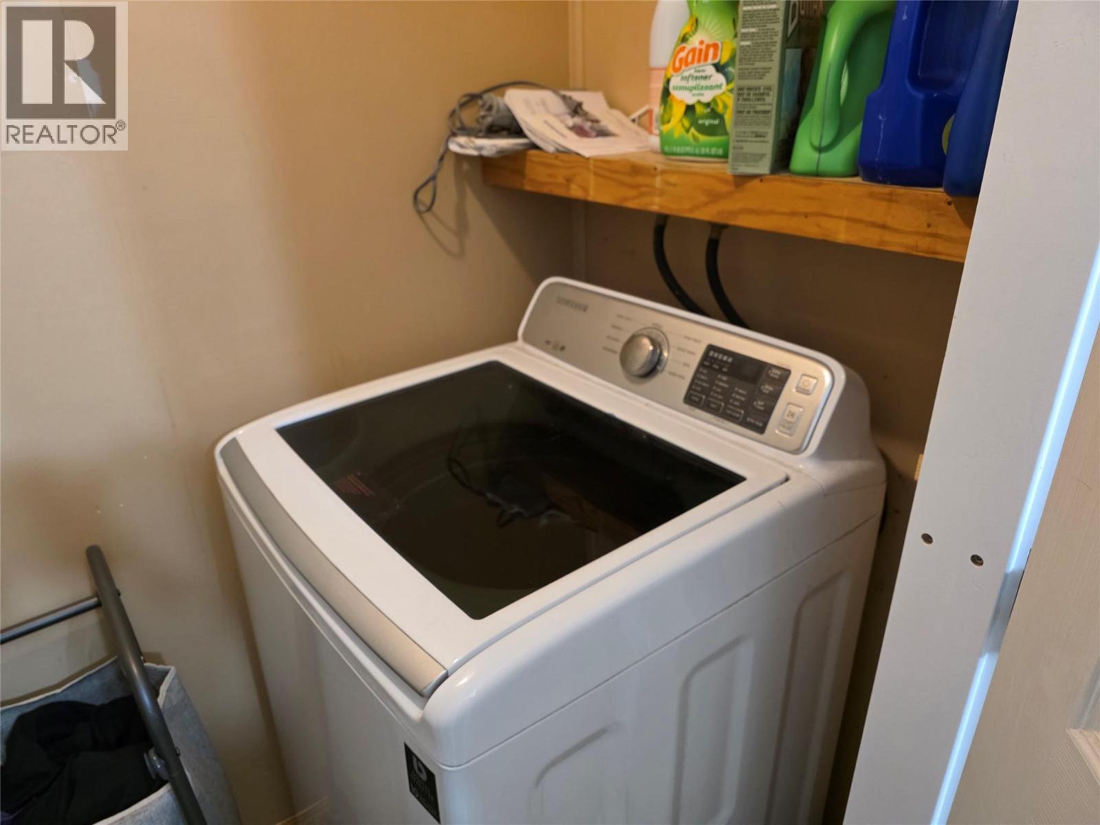 1225 104 Avenue Property Photo 15