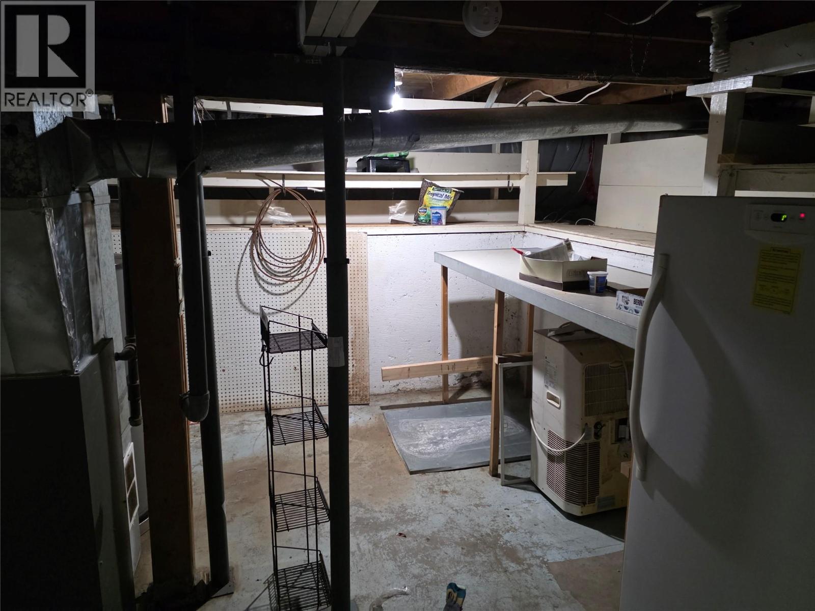 1225 104 Avenue Property Photo 17