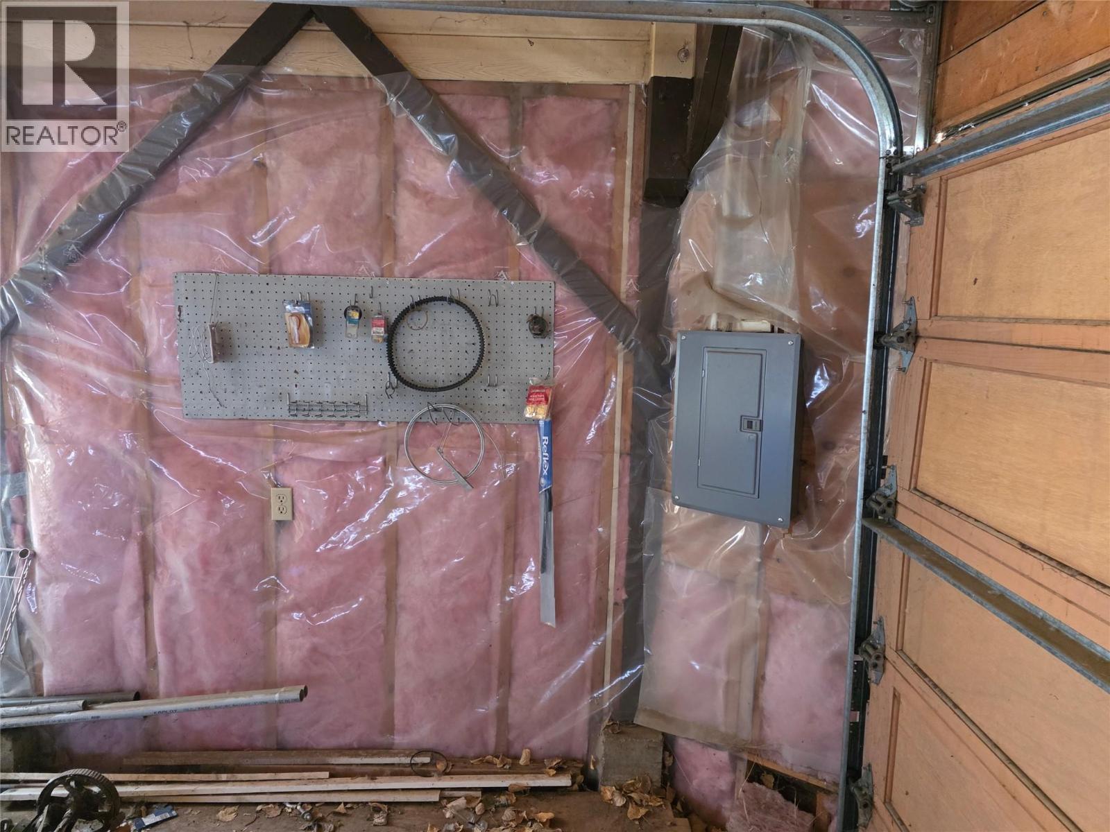 1225 104 Avenue Property Photo 25