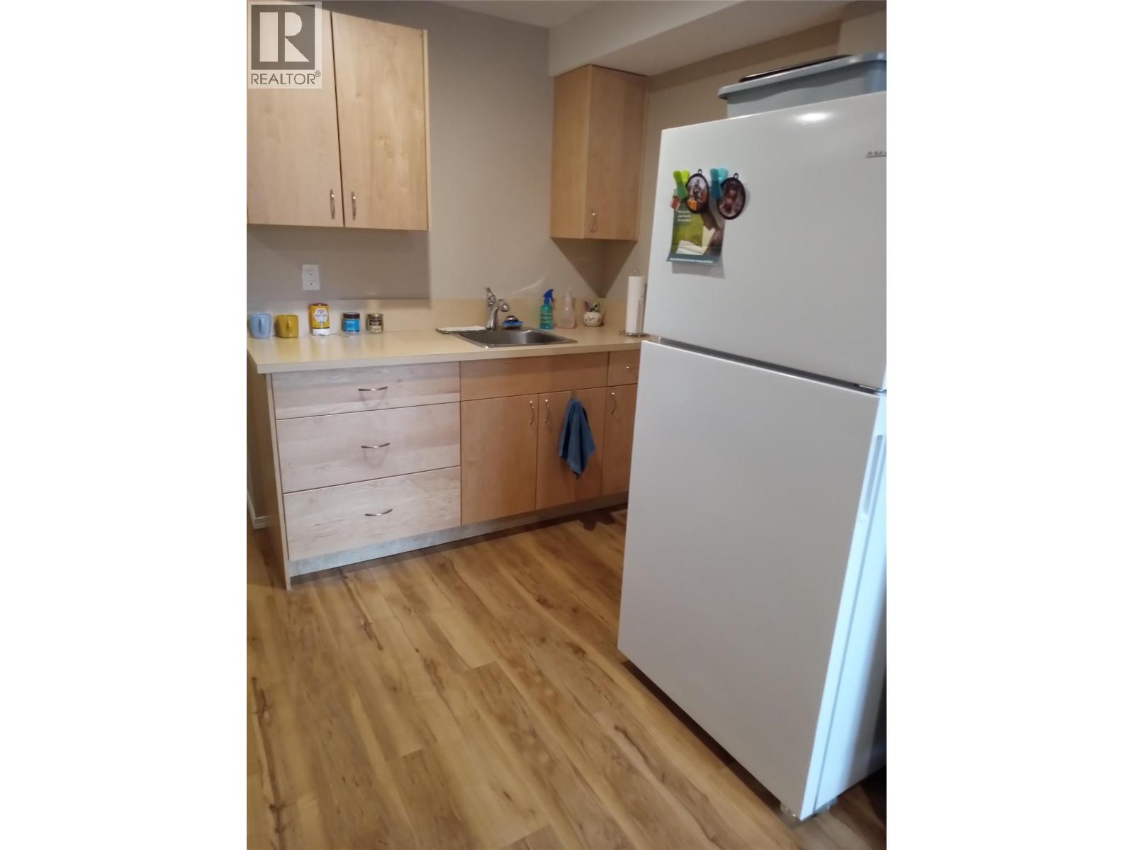 318 8th Avenue Property Photo 13