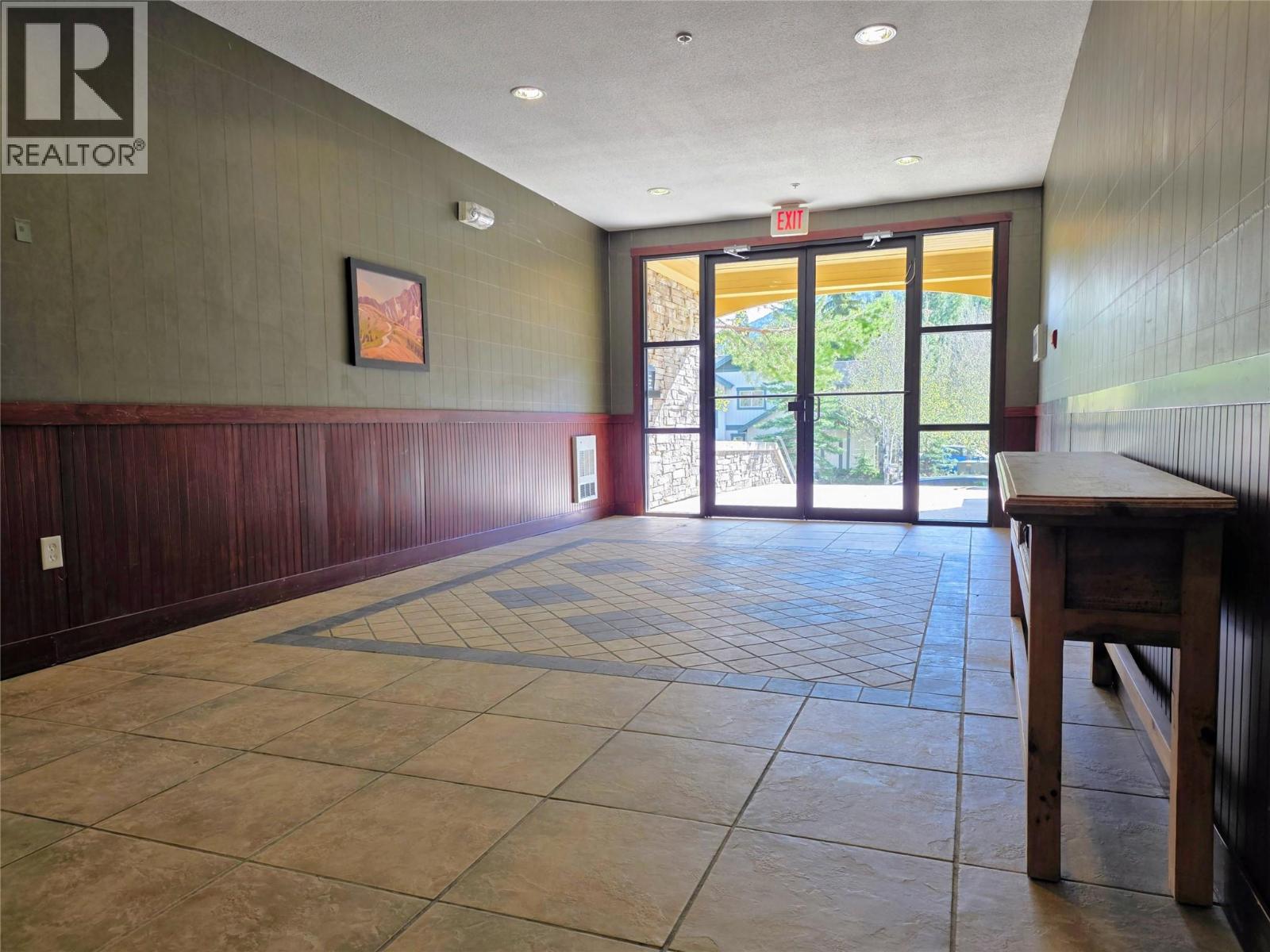 2070 Summit Drive Unit# 304 Property Photo 25