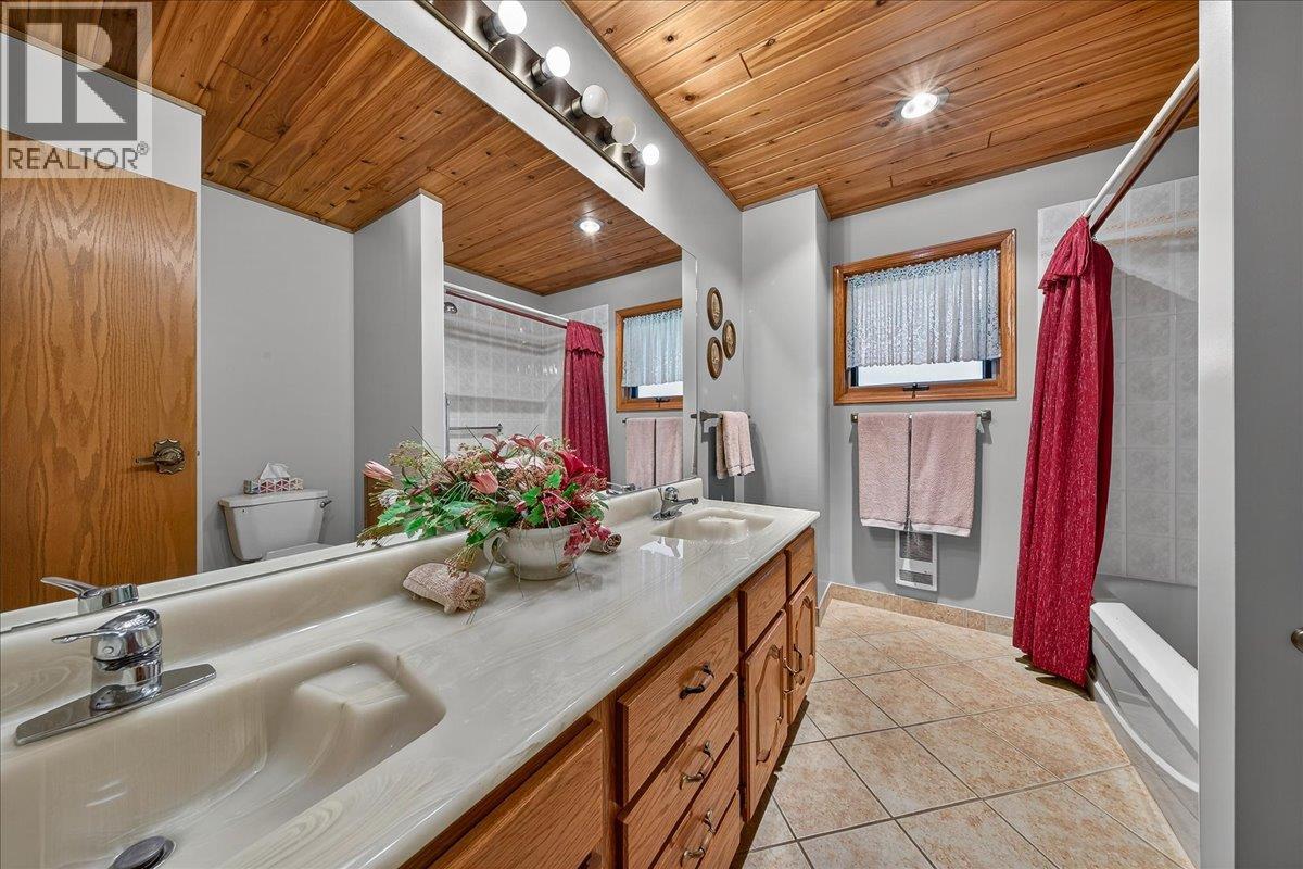 4551 Columbia View Road Property Photo 29