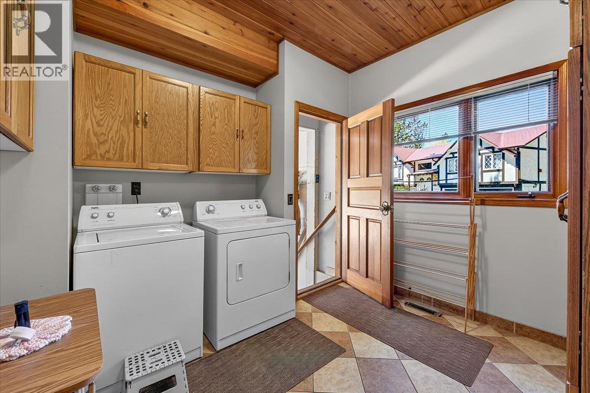 4551 Columbia View Road Property Photo 30
