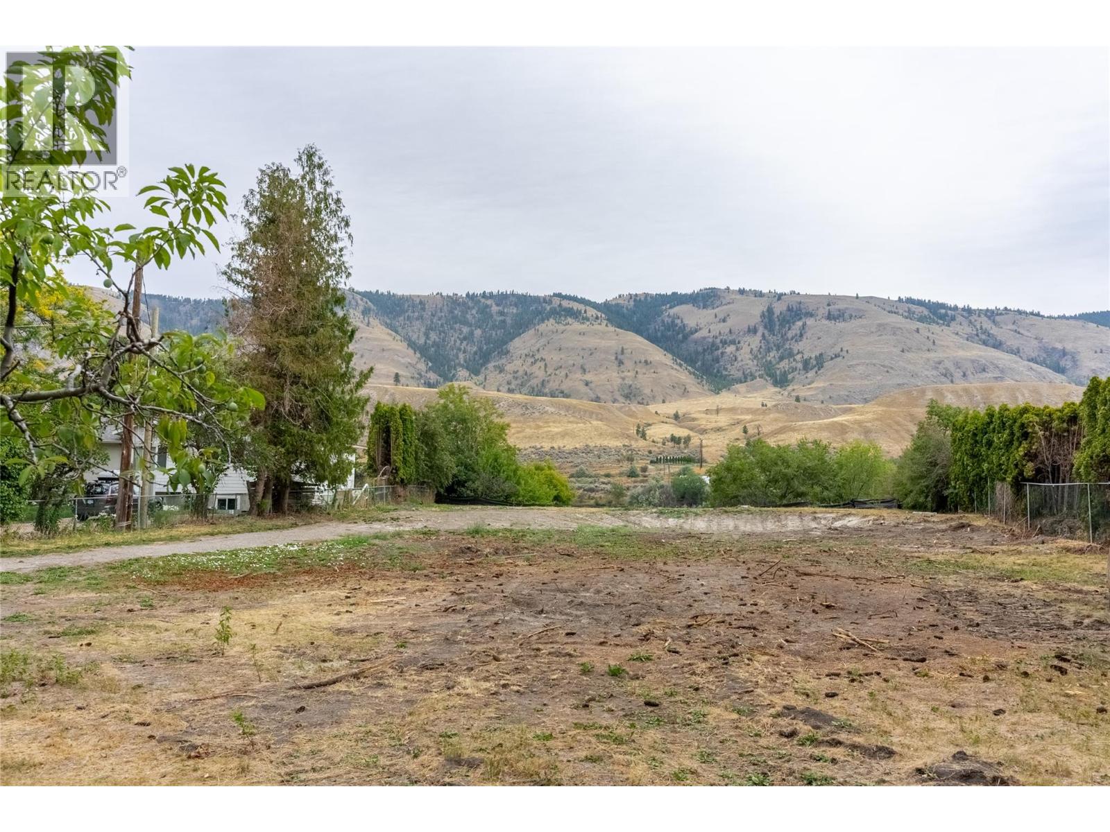 2696 Thompson Drive Property Photo 4