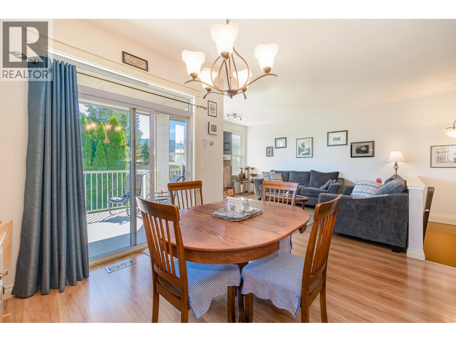 1903 Northern Street Property Photo 6