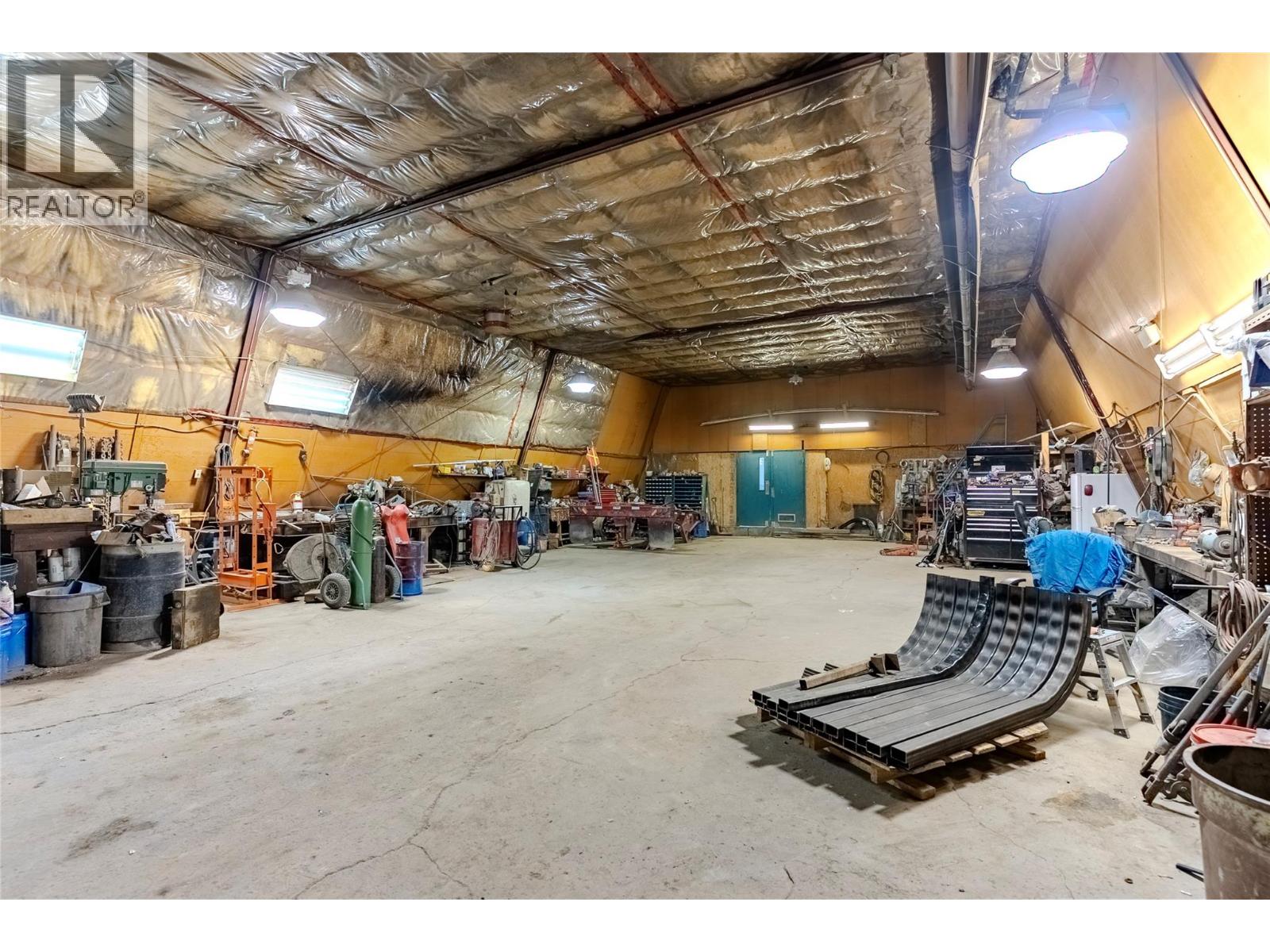 742 Athabasca Street E Property Photo 19