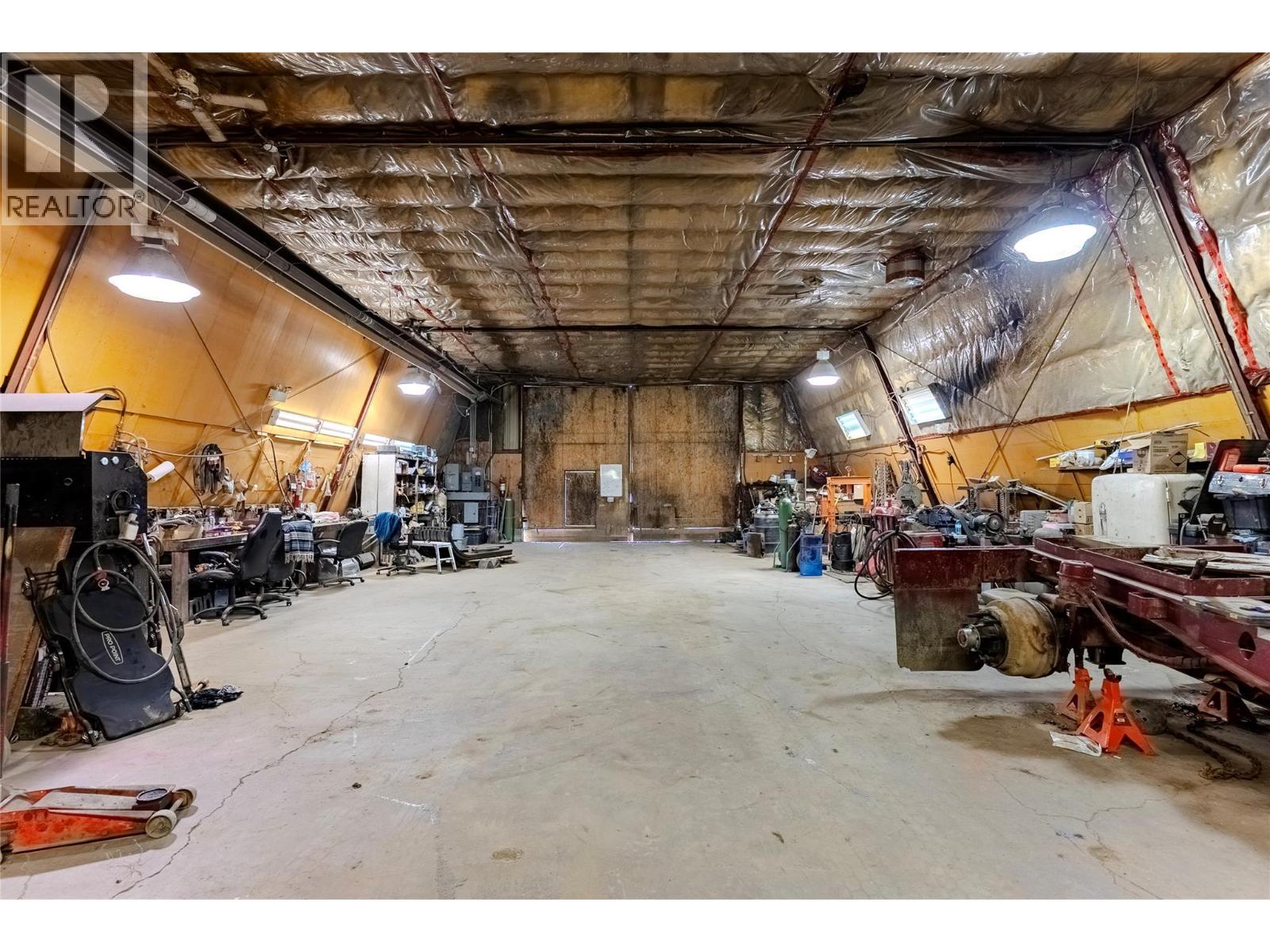 742 Athabasca Street E Property Photo 20