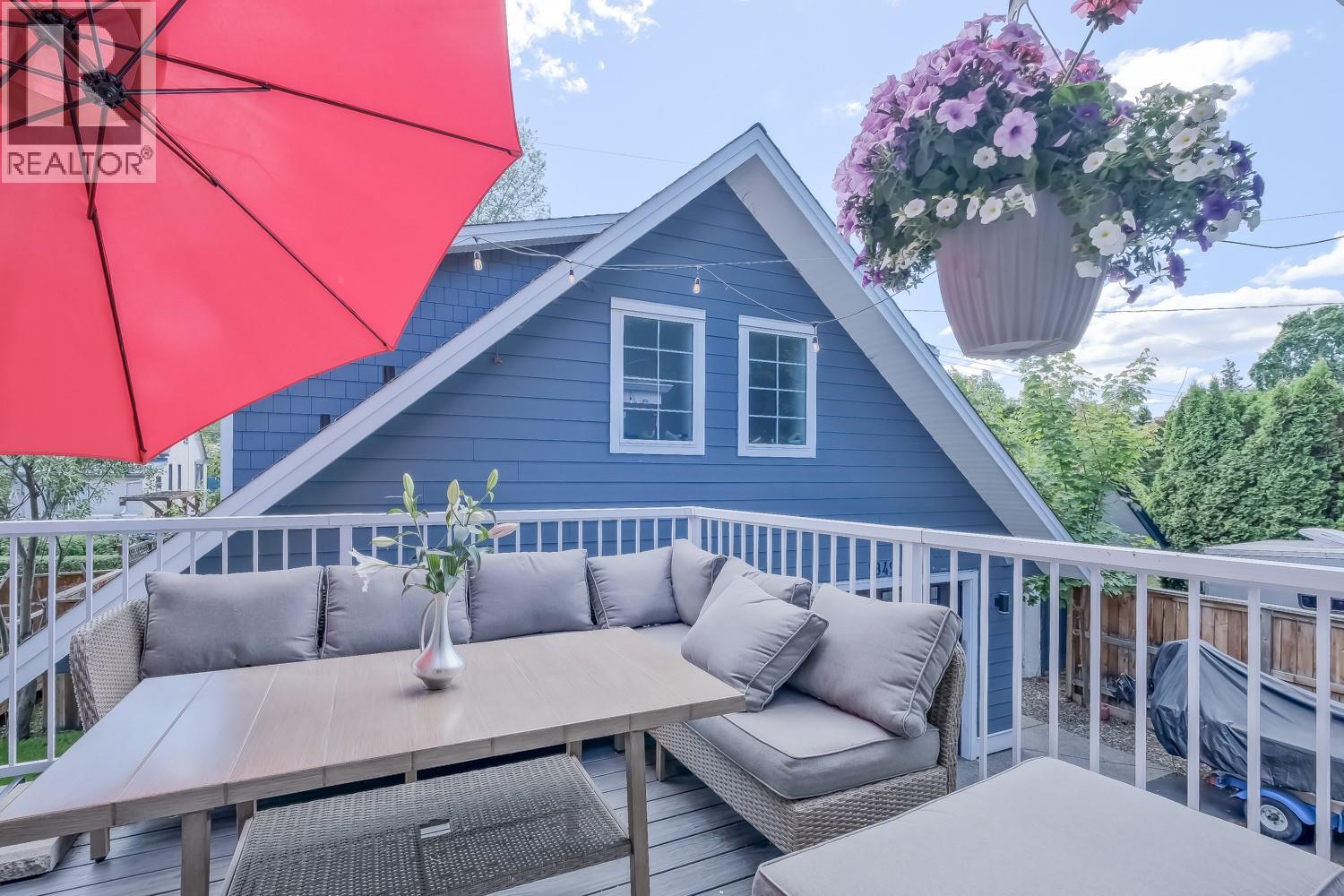 1847 Maple Street Property Photo 28