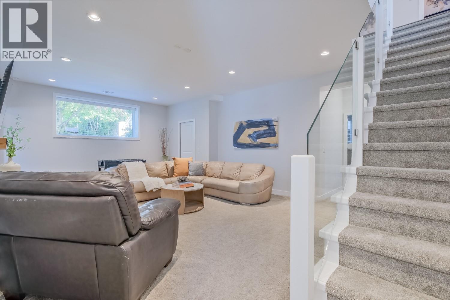 1847 Maple Street Property Photo 45