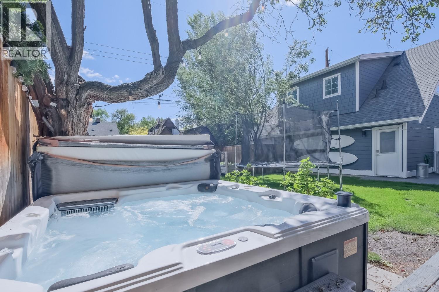 1847 Maple Street Property Photo 68