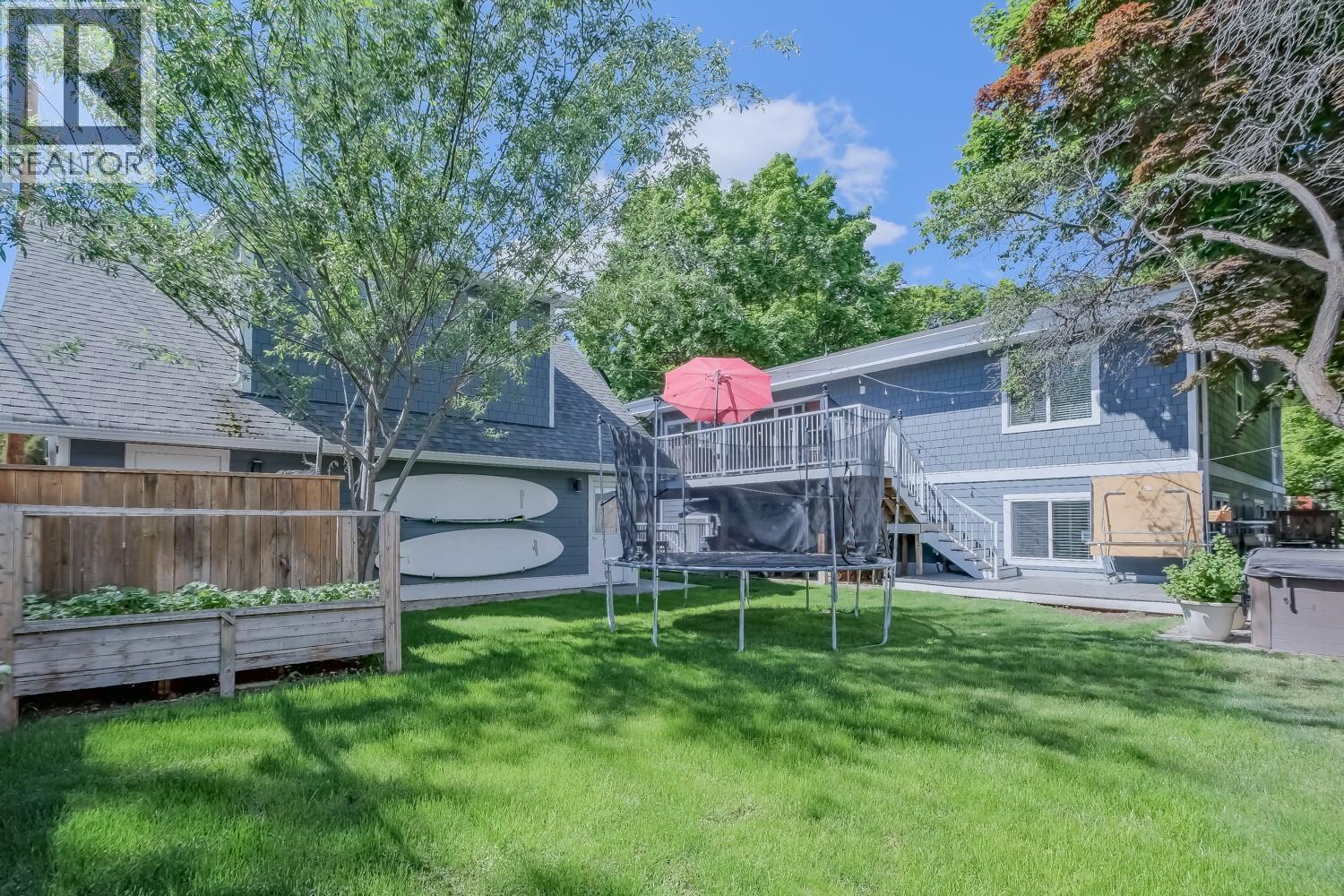 1847 Maple Street Property Photo 71