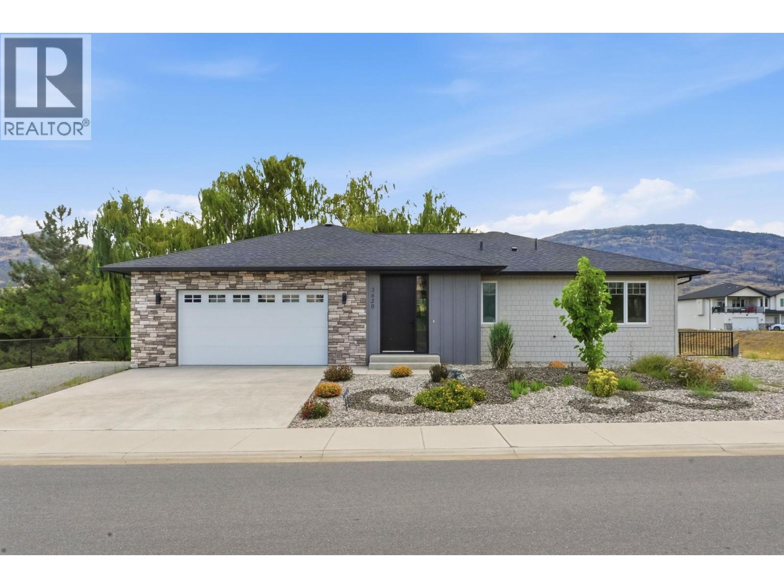 3620 Lobelia Drive Property Photo 3