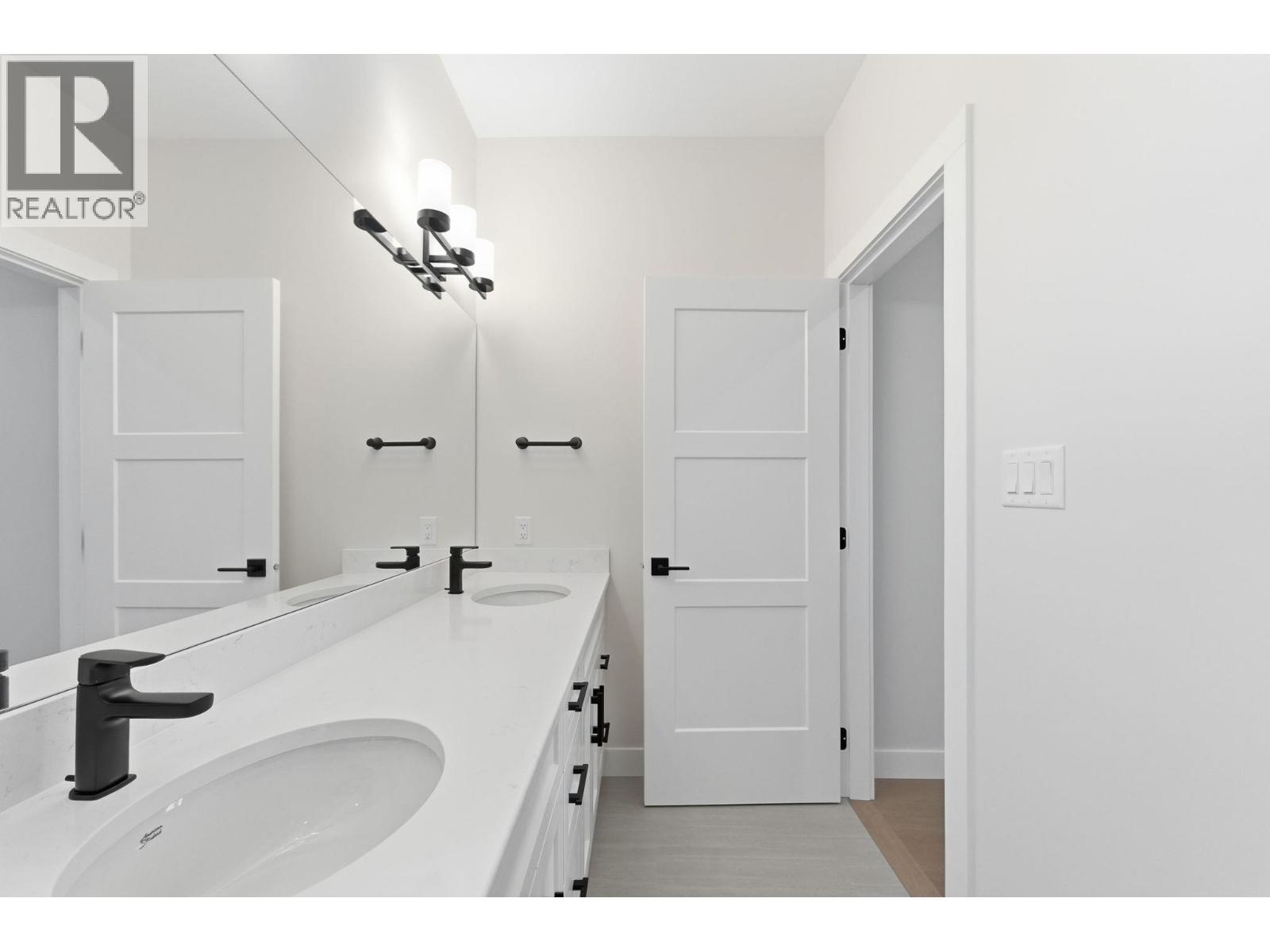 3620 Lobelia Drive Property Photo 21