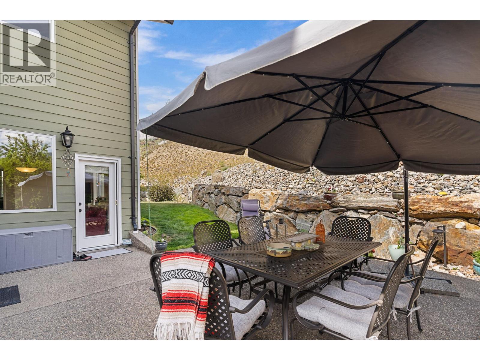 1011 Foothills Court Property Photo 14
