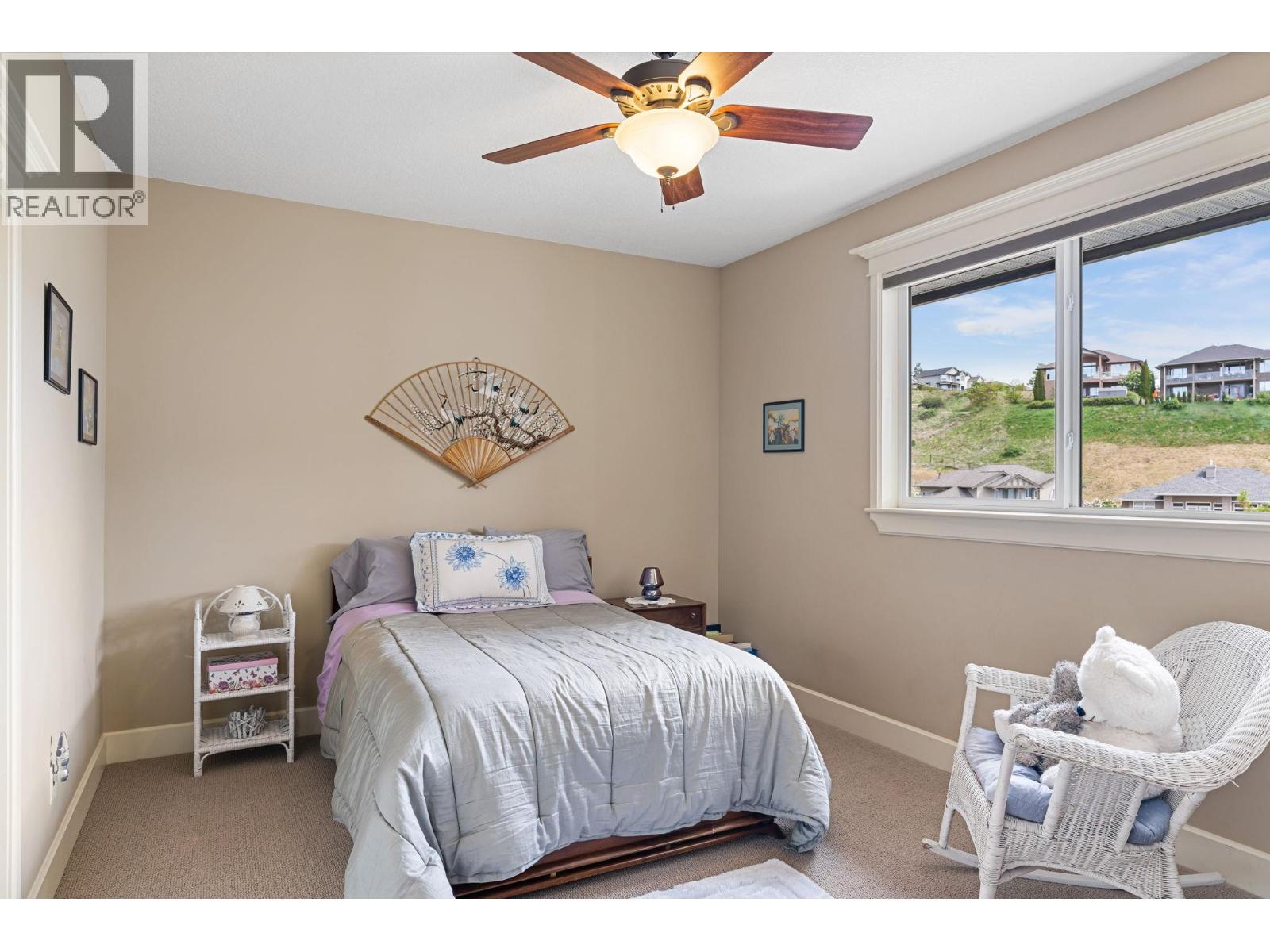 1011 Foothills Court Property Photo 28