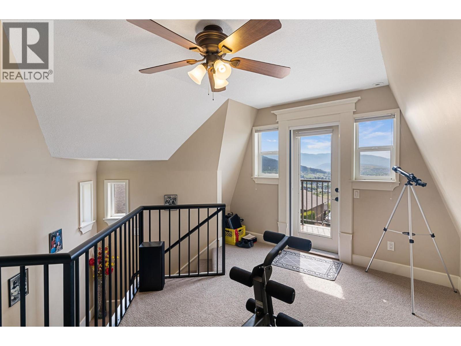 1011 Foothills Court Property Photo 38