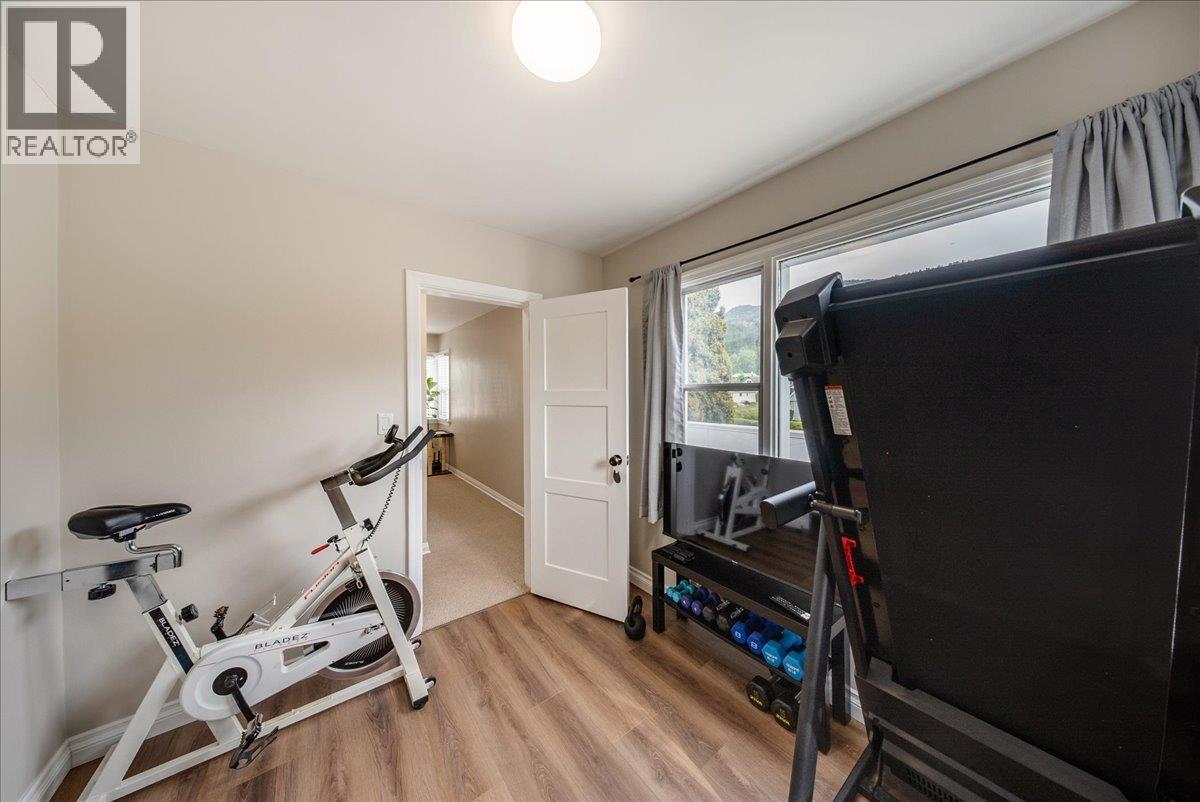2120 Sixth Avenue Property Photo 14