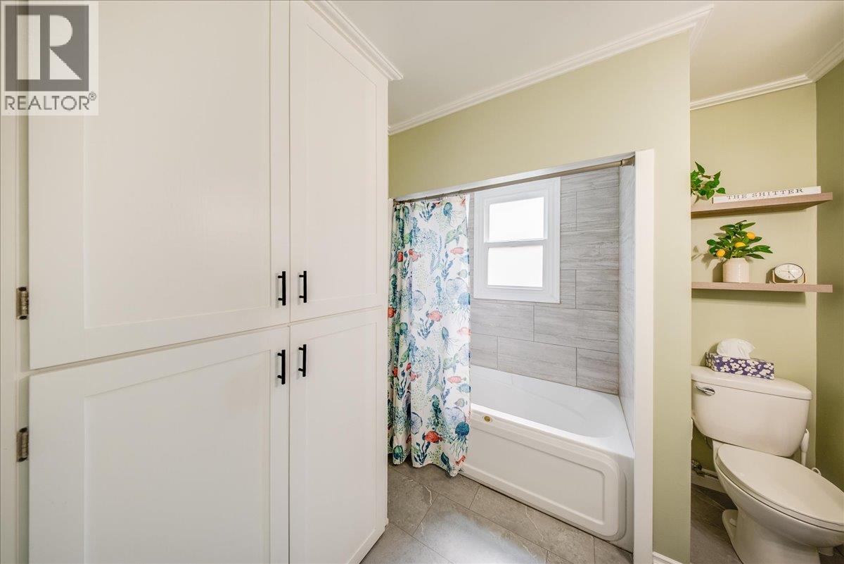 2120 Sixth Avenue Property Photo 19